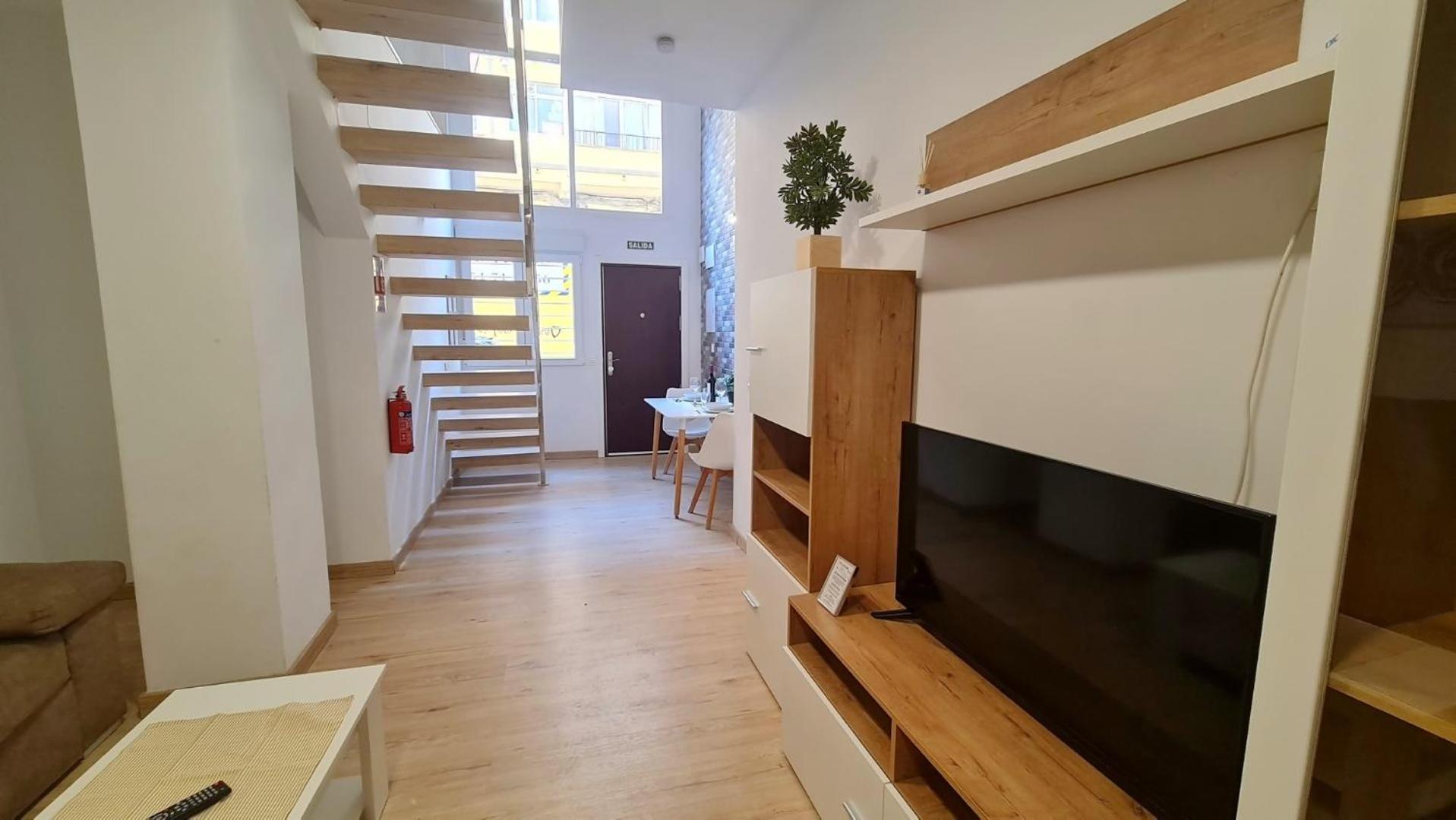 Appartement Duplex Huelin I & *