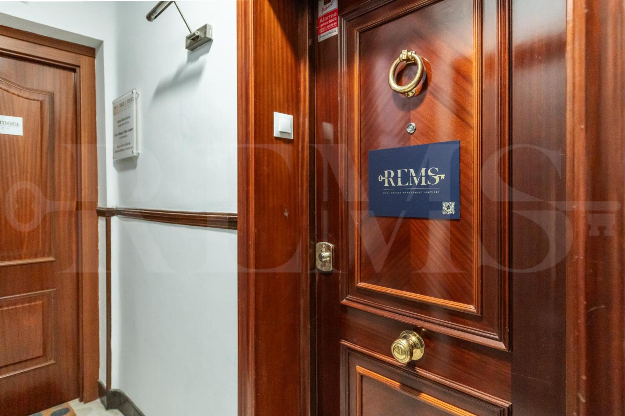 Elegant Coastal Charm With Unique Views By Rems