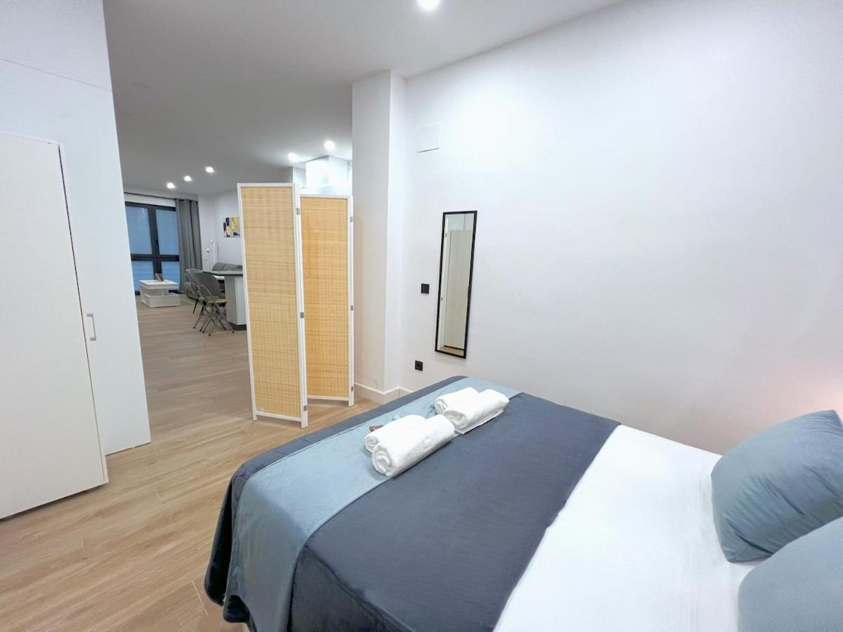 Apartment Evans Realty Bm Lujoso Y Moderno Estudio