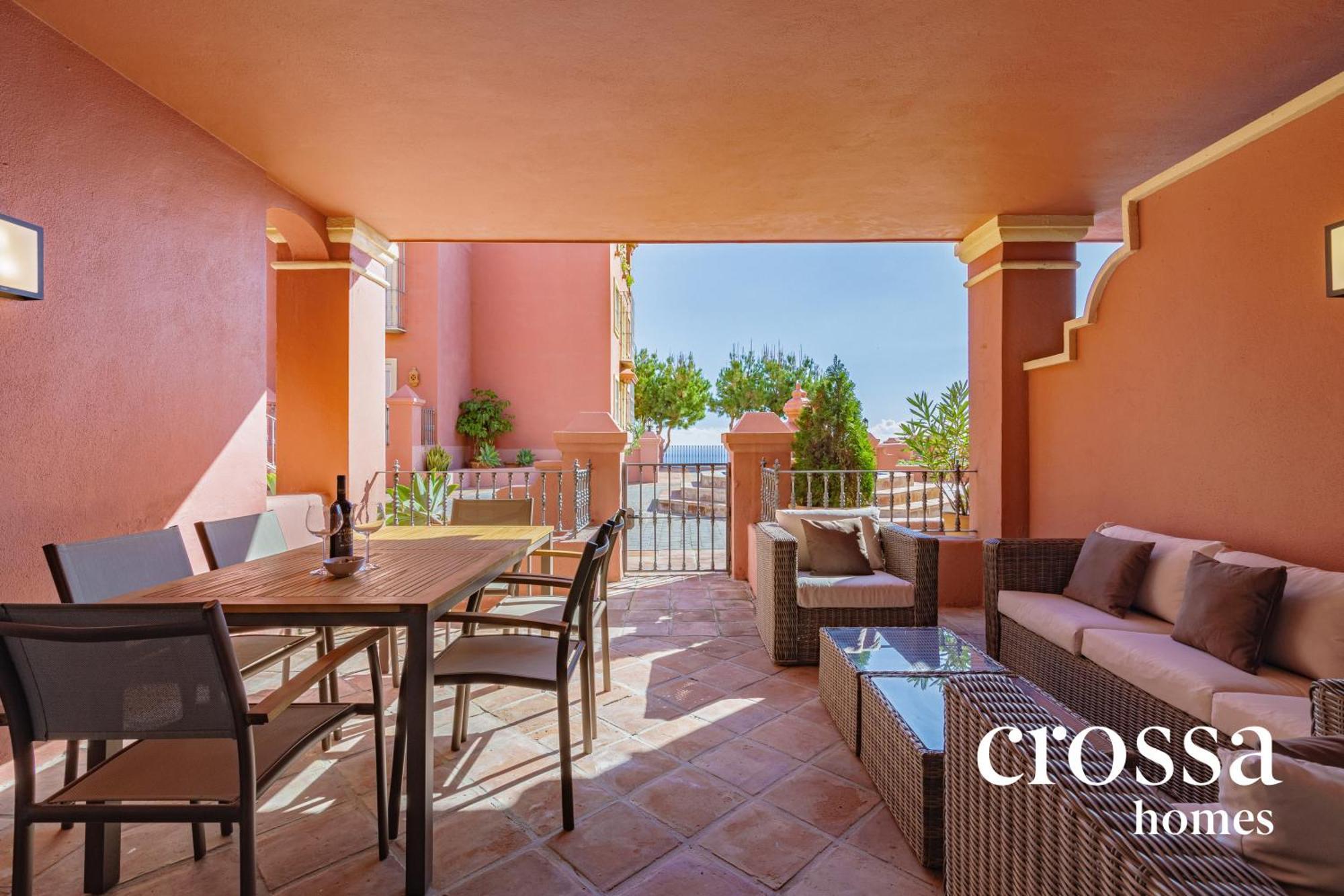 Elegant Golf Apt, Peace, Pool, Panoramic Views Malaga