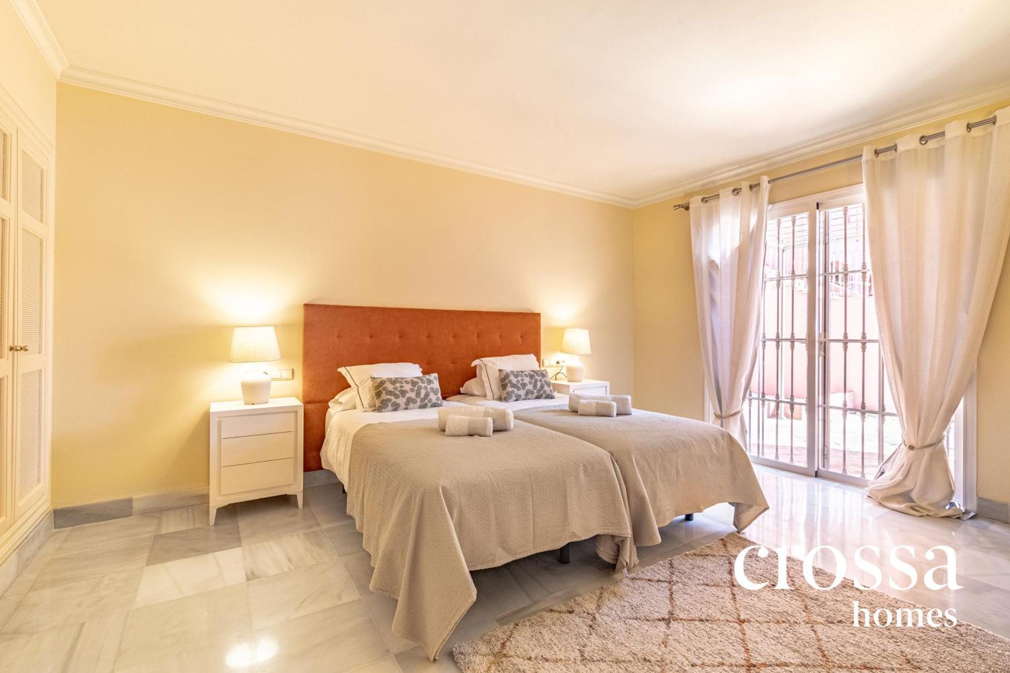 Elegant Golf Apt, Peace, Pool, Panoramic Views Apartment