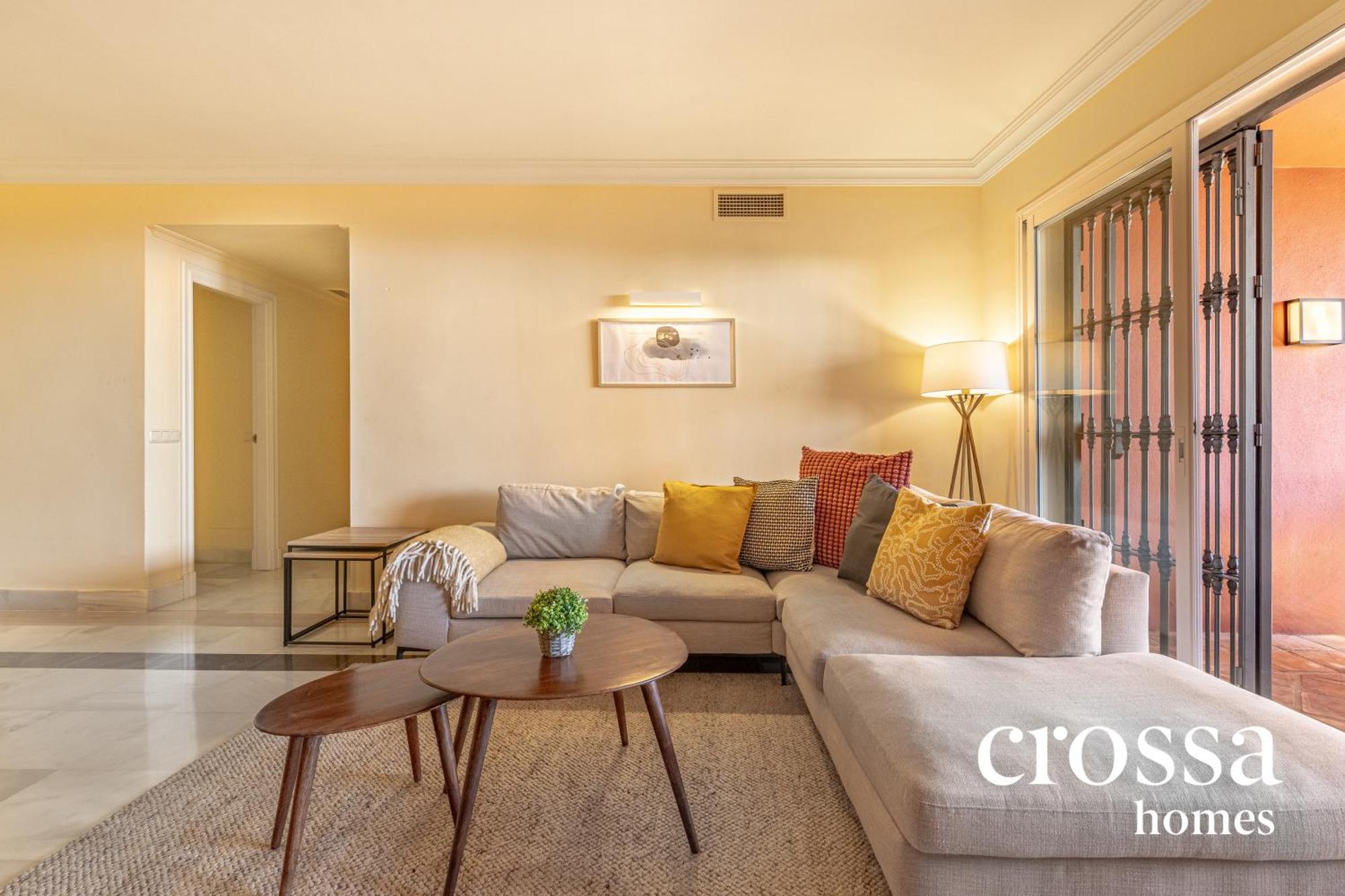Apartment Elegant Golf Apt, Peace, Pool, Panoramic Views