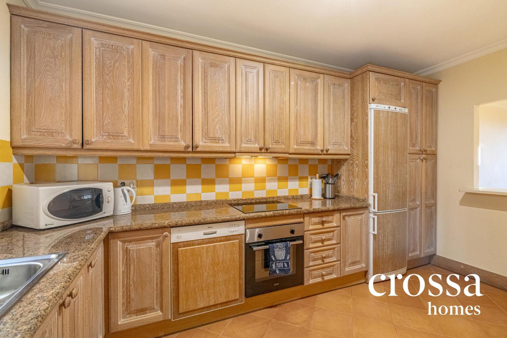 Elegant Golf Apt, Peace, Pool, Panoramic Views Malaga