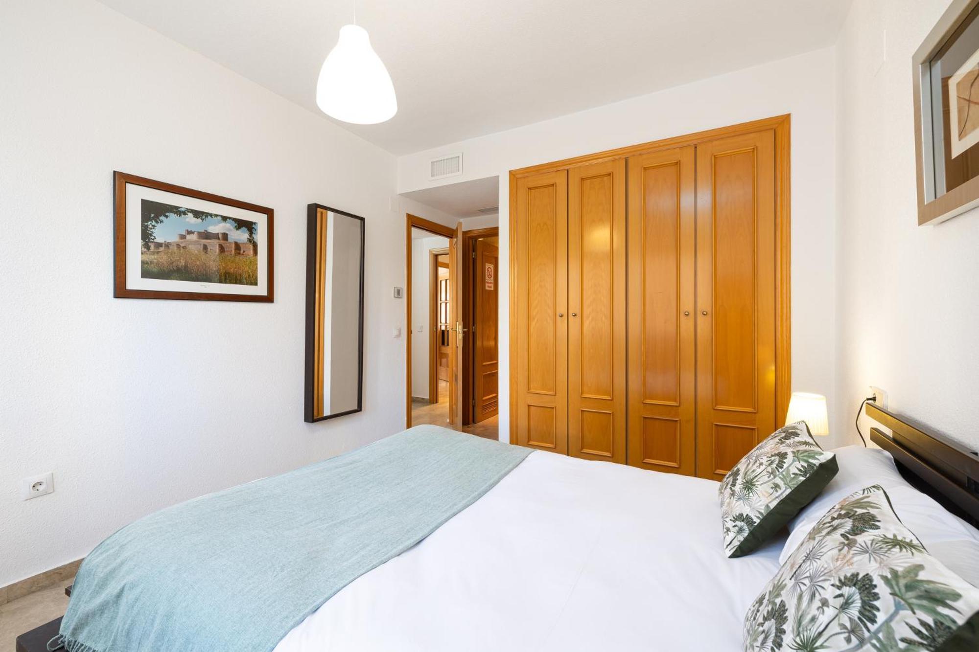 Apartment H2m Teatinos Pool & Terrace Malaga