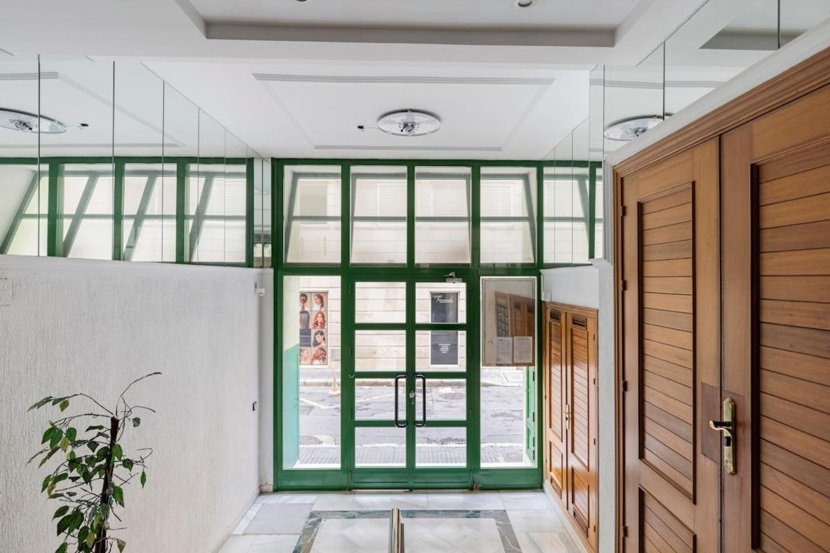 Downtown Climate Controlled Appartement