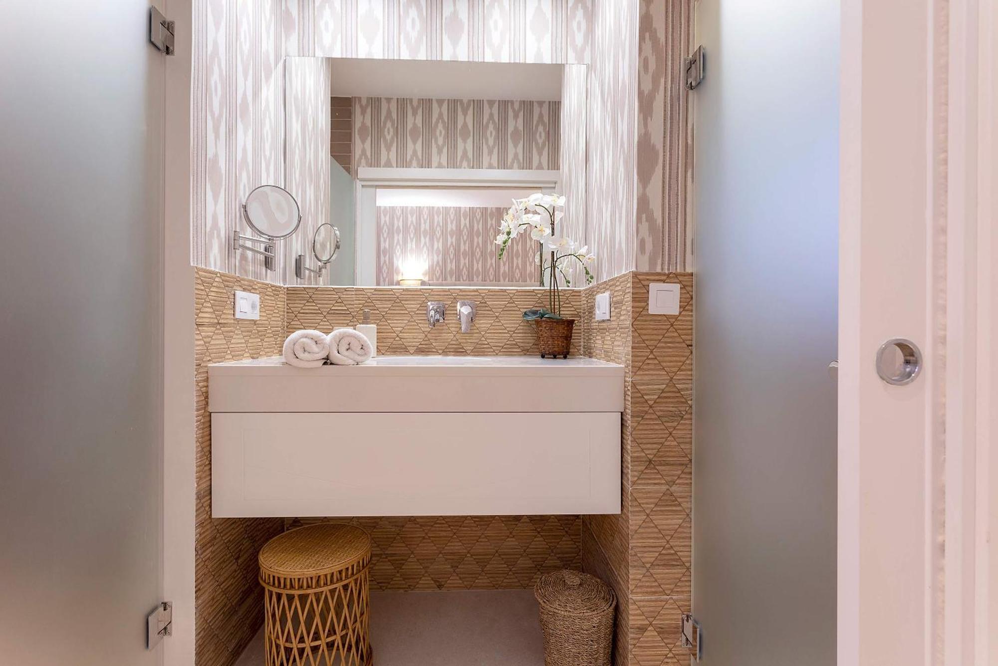 Genteel Plaza Del Teatro Apartment Malaga
