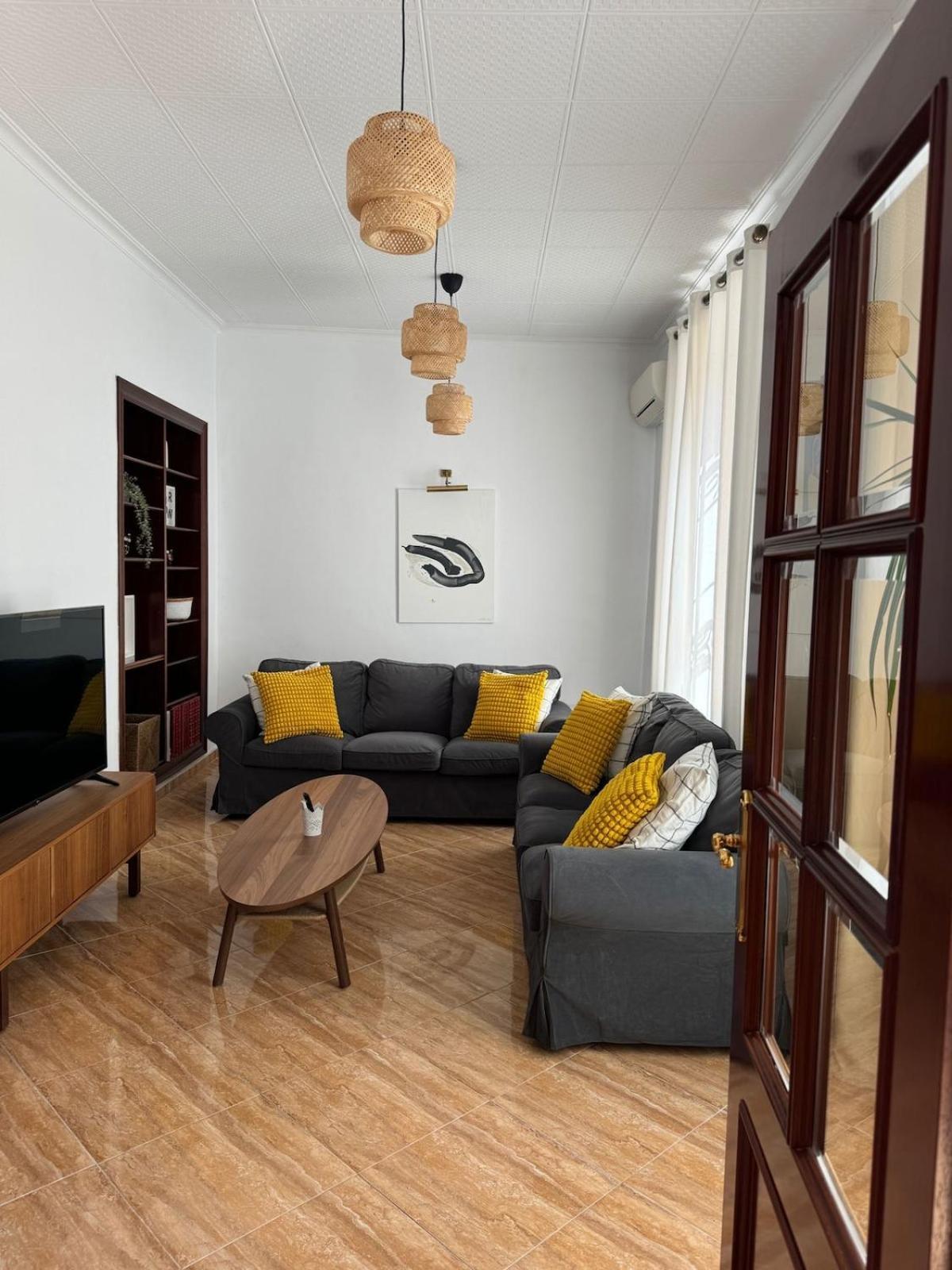 Holiday home Gran Casa Cerca De La Playa Con 3 En Pedregalejo Malaga