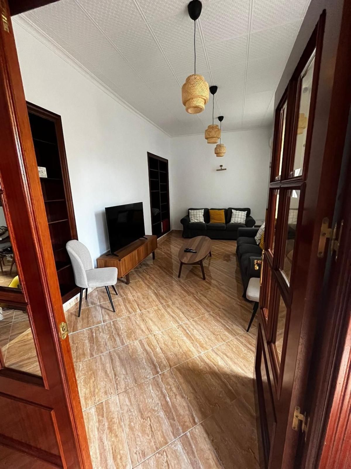Gran Casa Cerca De La Playa Con 3 En Pedregalejo Holiday home