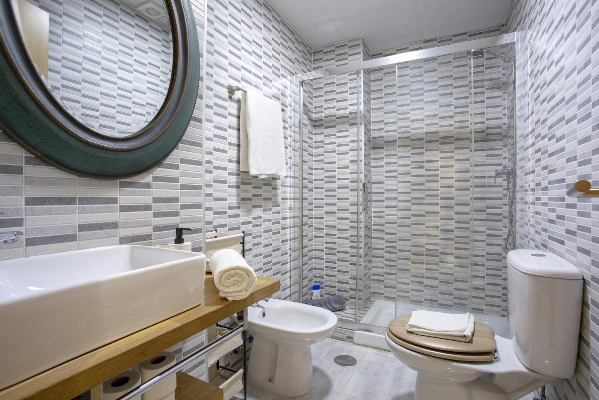 Apartment -malagasunapts-terrace,pool&park