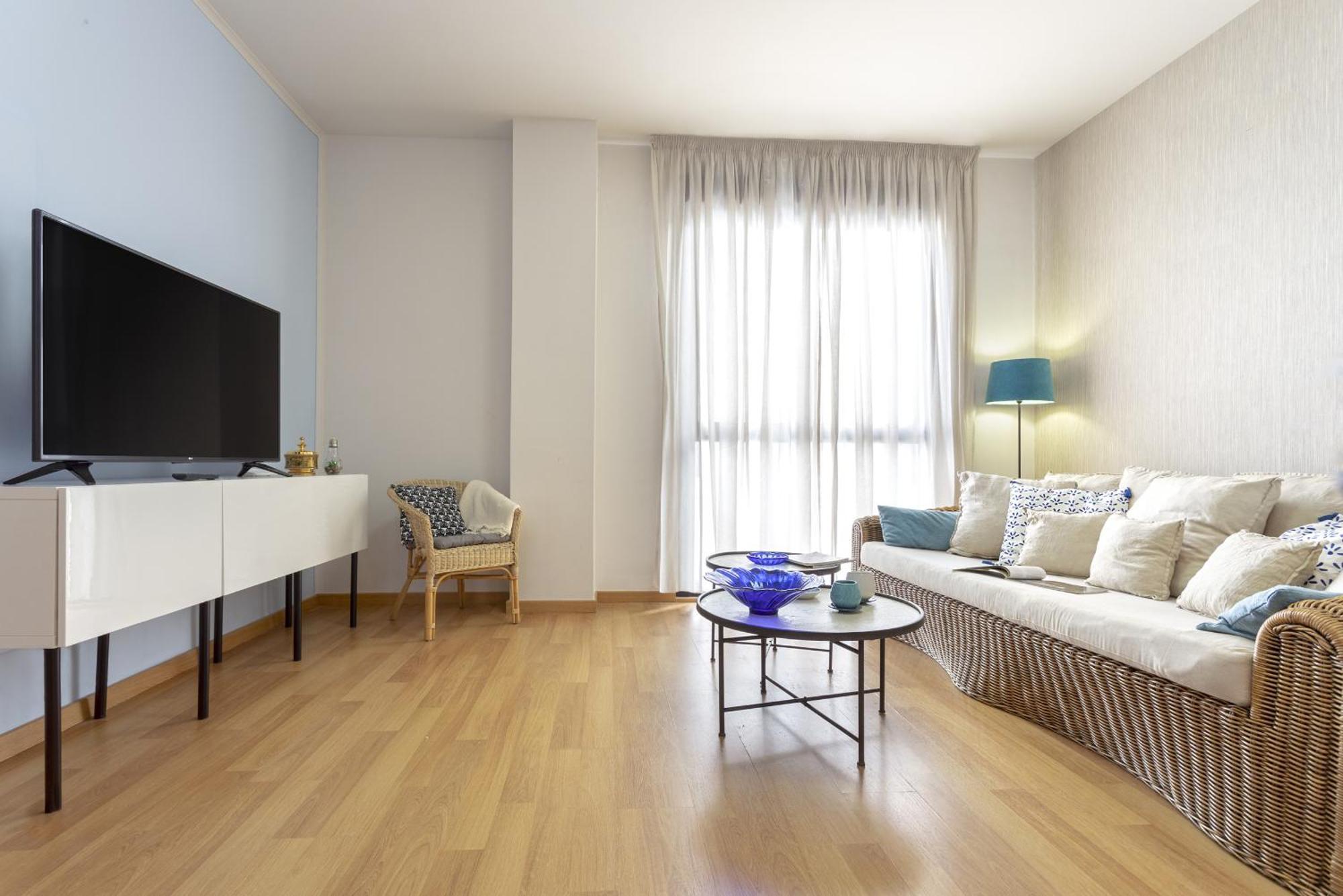 Apartment -malagasunapts-terrace,pool&park *
