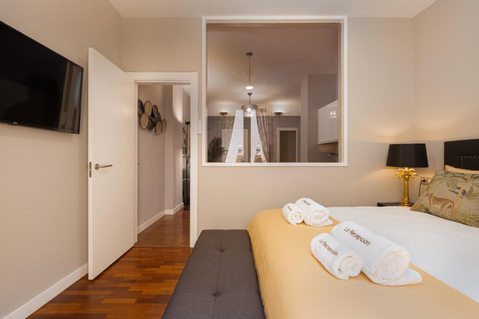 Cathedral - Center Apartment *