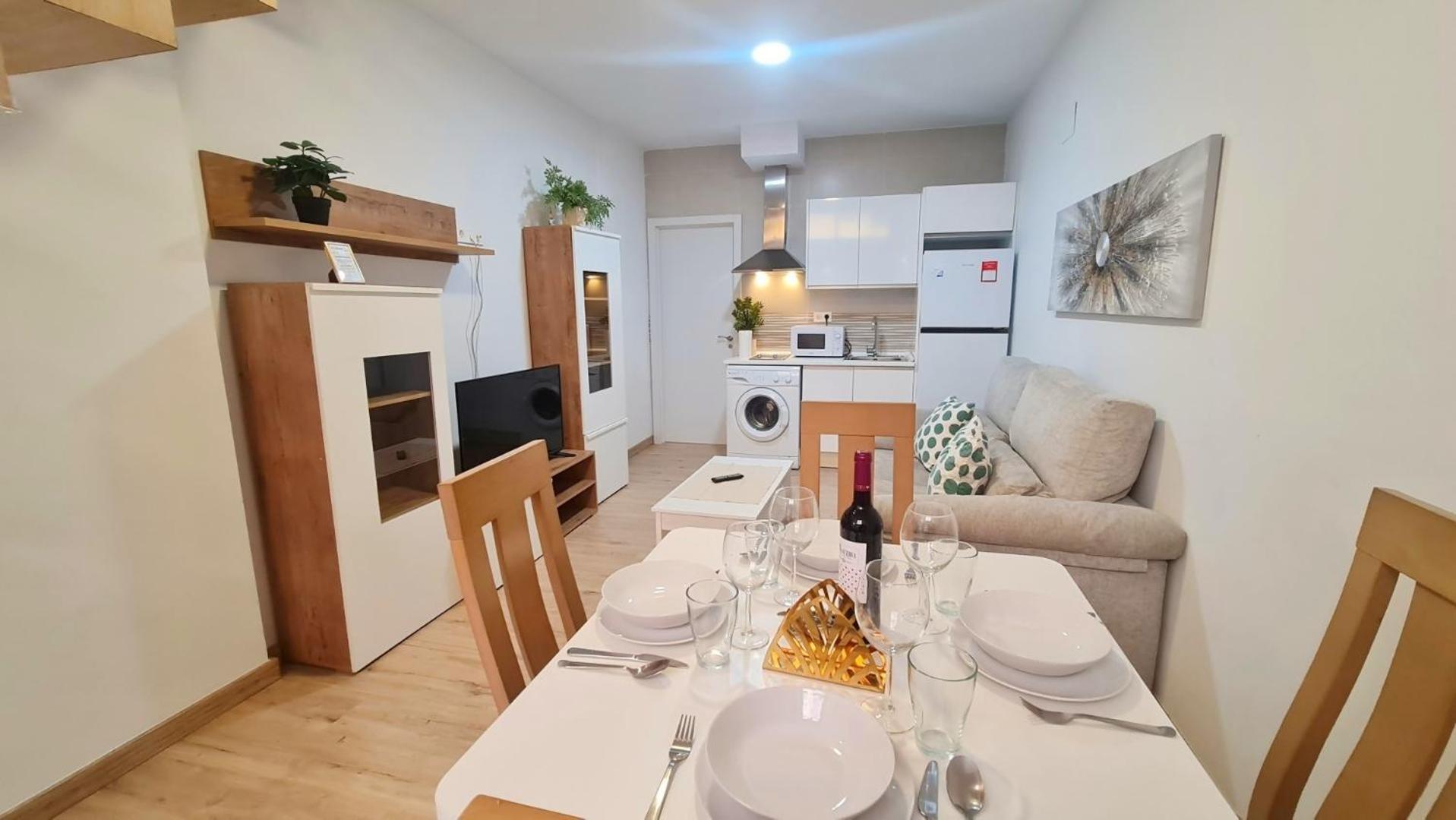 Duplex Huelin Ii & Apartamento