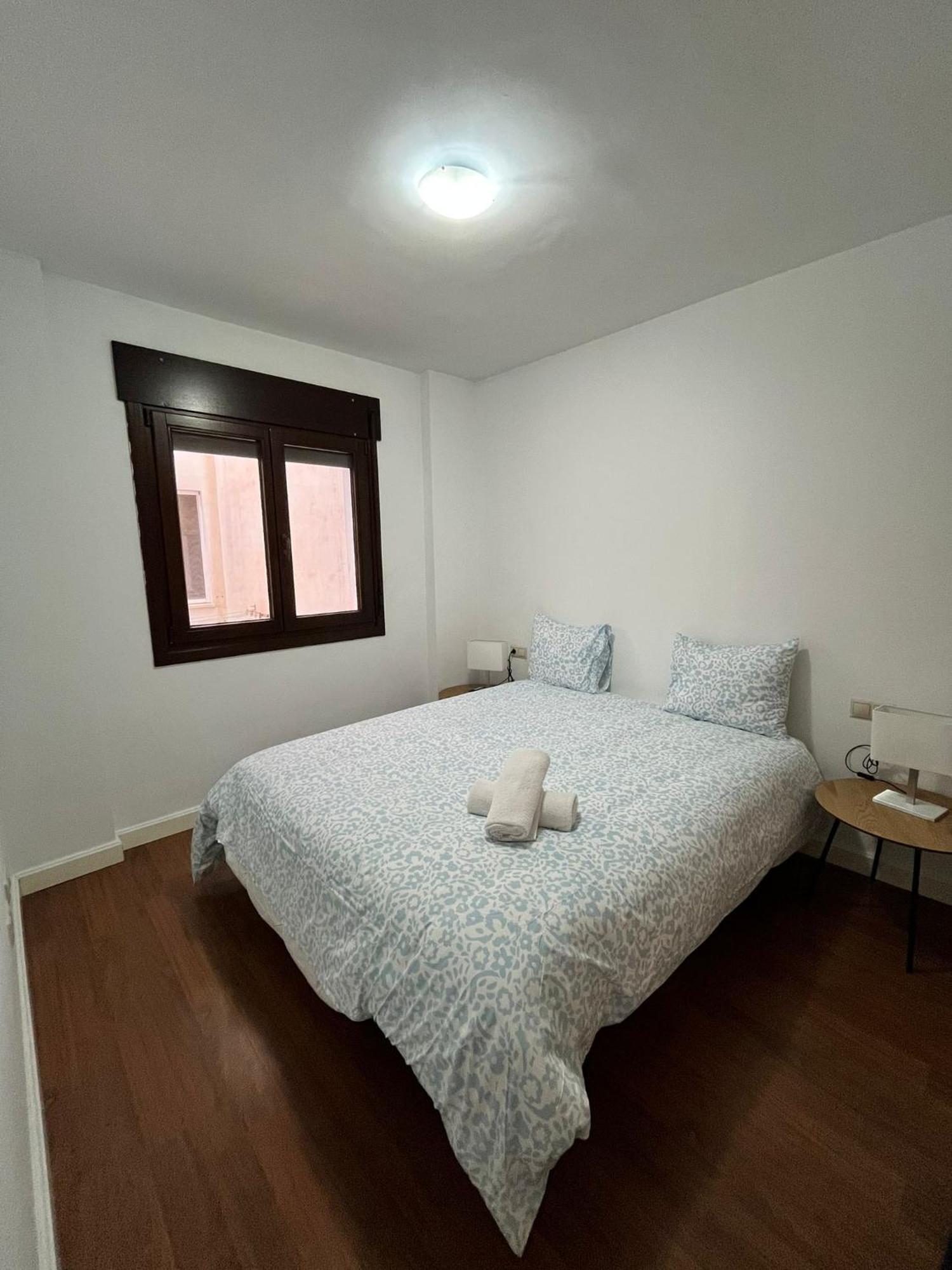 El Torcal Luxury With Free Parking Apartment