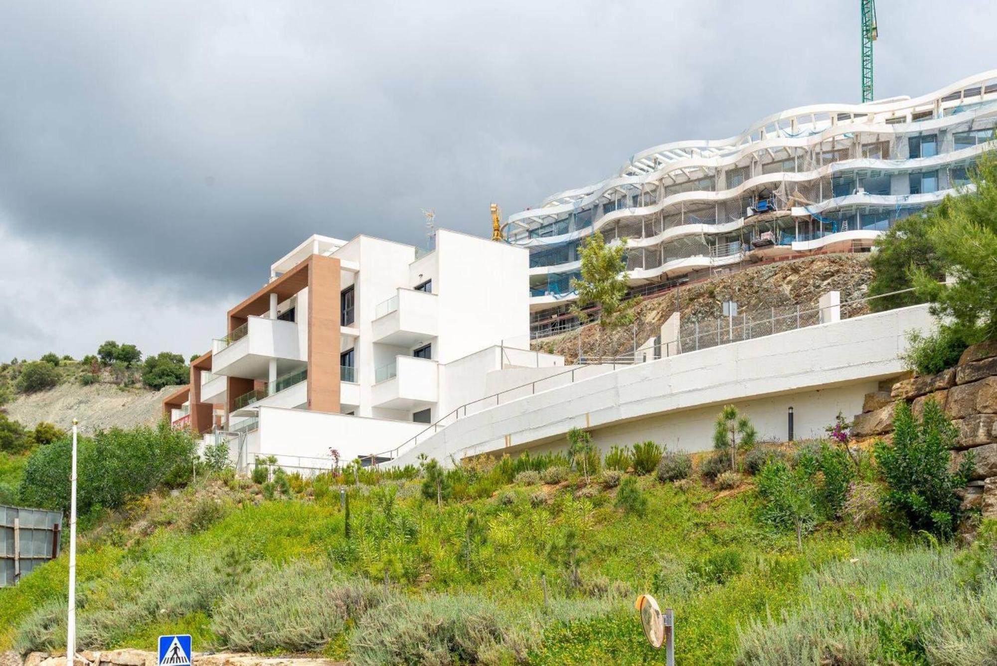 La Quinta 3 Bedroom Ultra Modern With Private Hot Tub Apartment Malaga