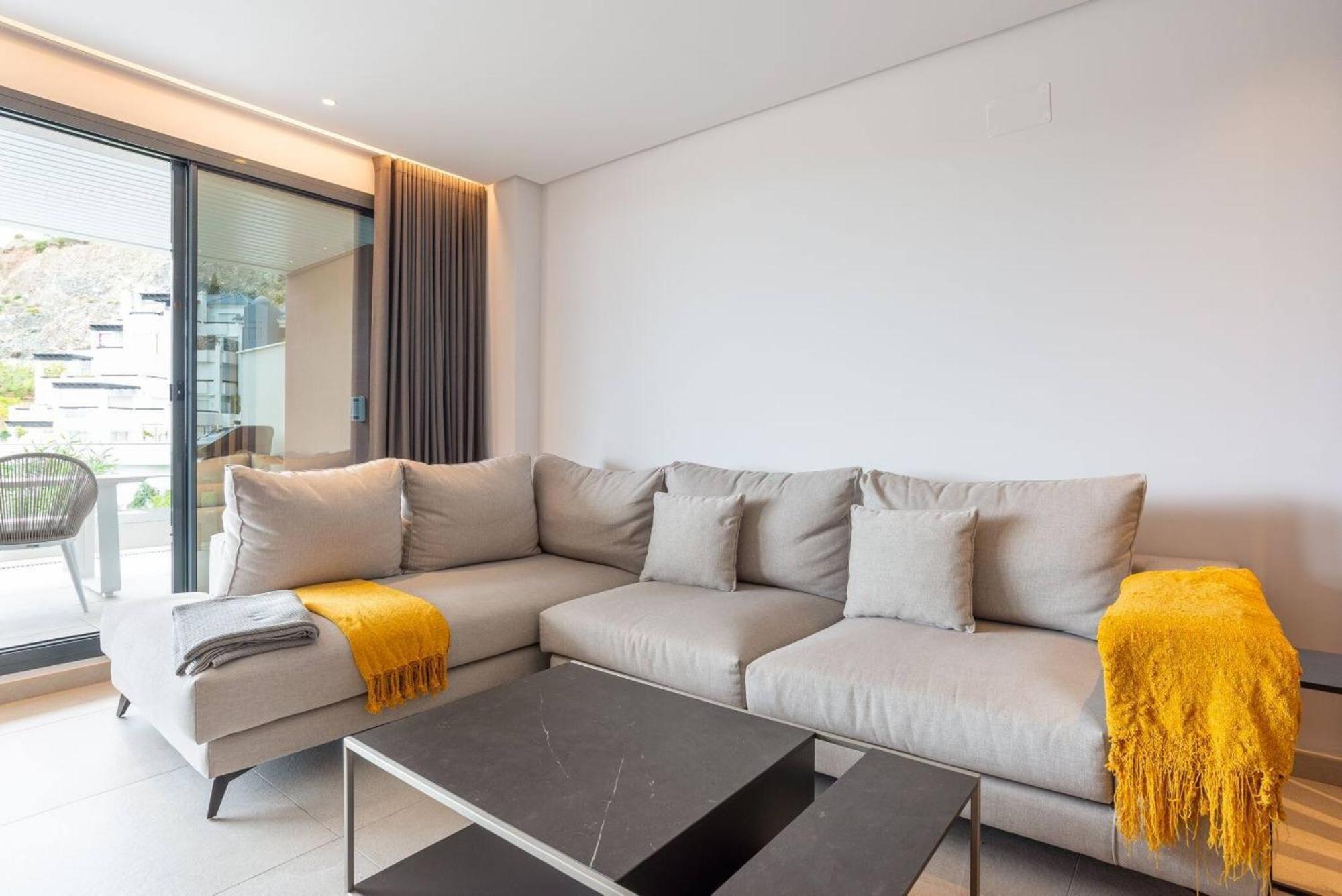Apartment La Quinta 3 Bedroom Ultra Modern With Private Hot Tub
