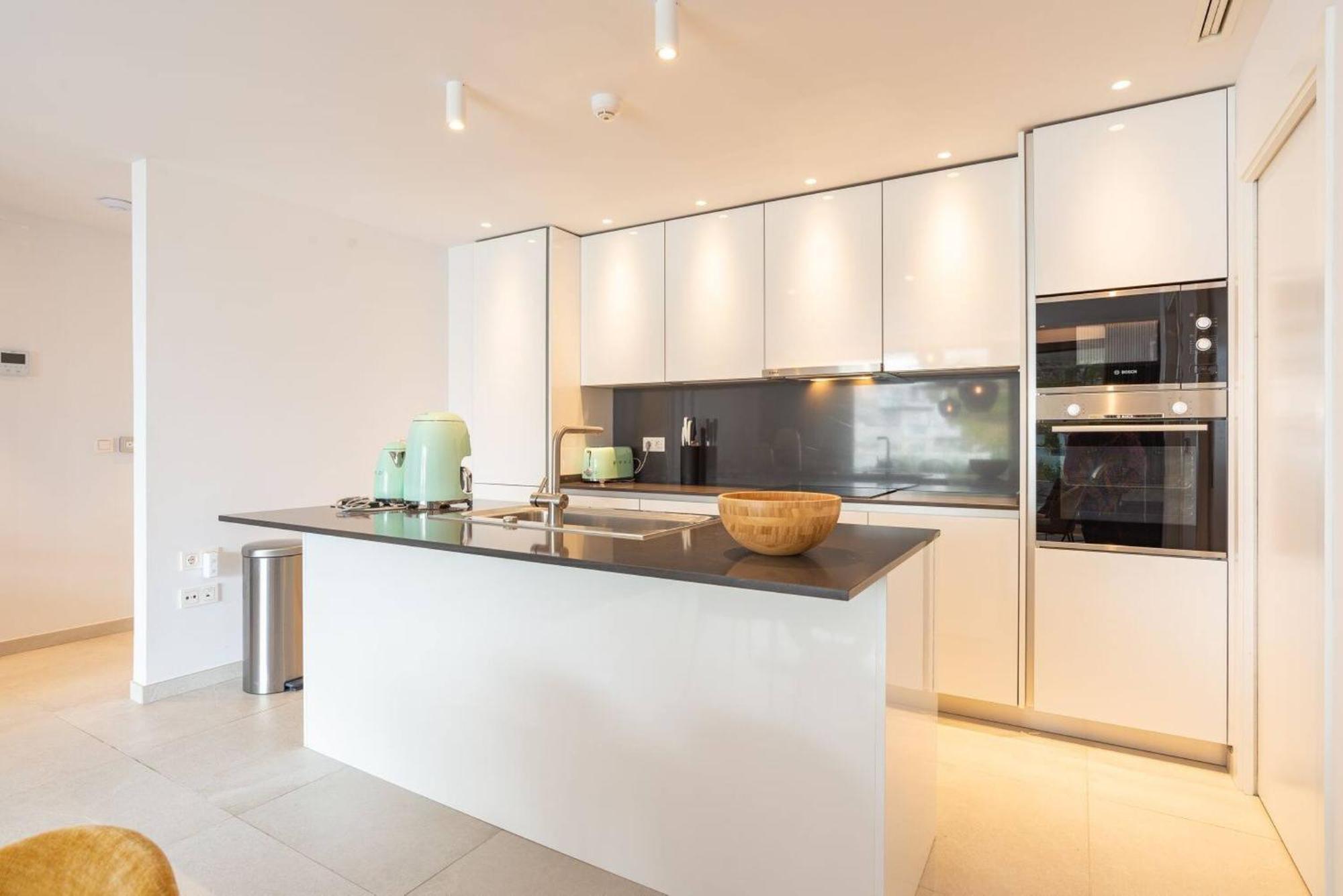 La Quinta 3 Bedroom Ultra Modern With Private Hot Tub * Malaga