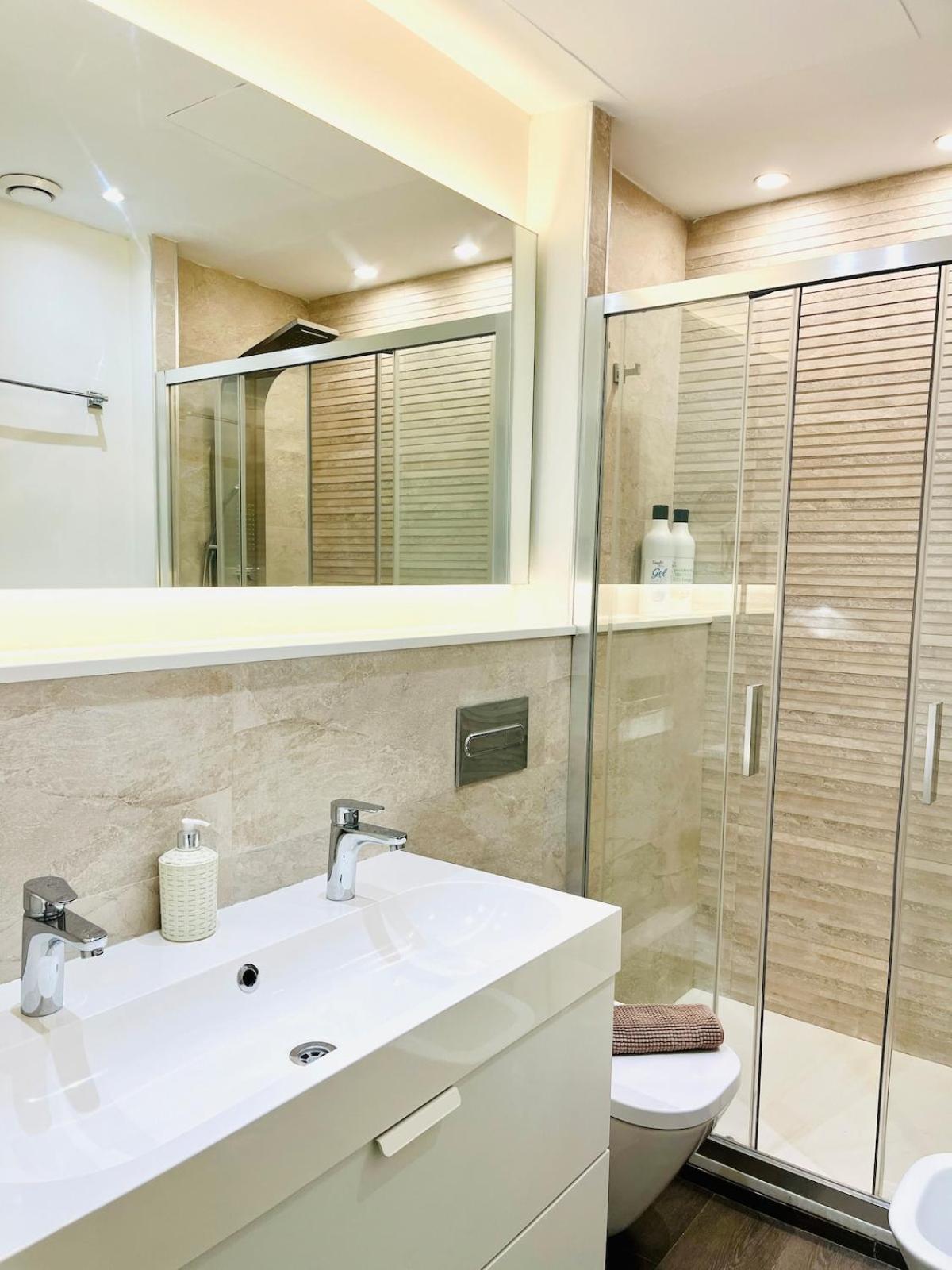 And Spacious Apartment-historic Center * Malaga