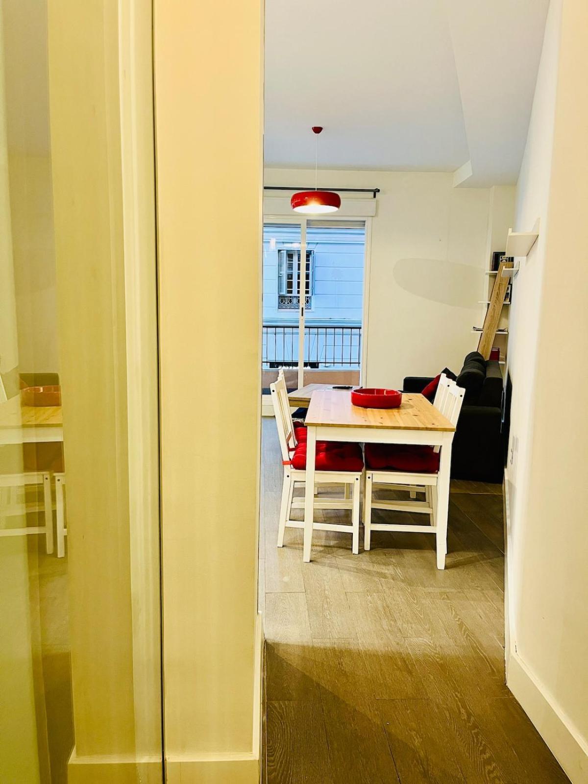 Apartment And Spacious Apartment-historic Center