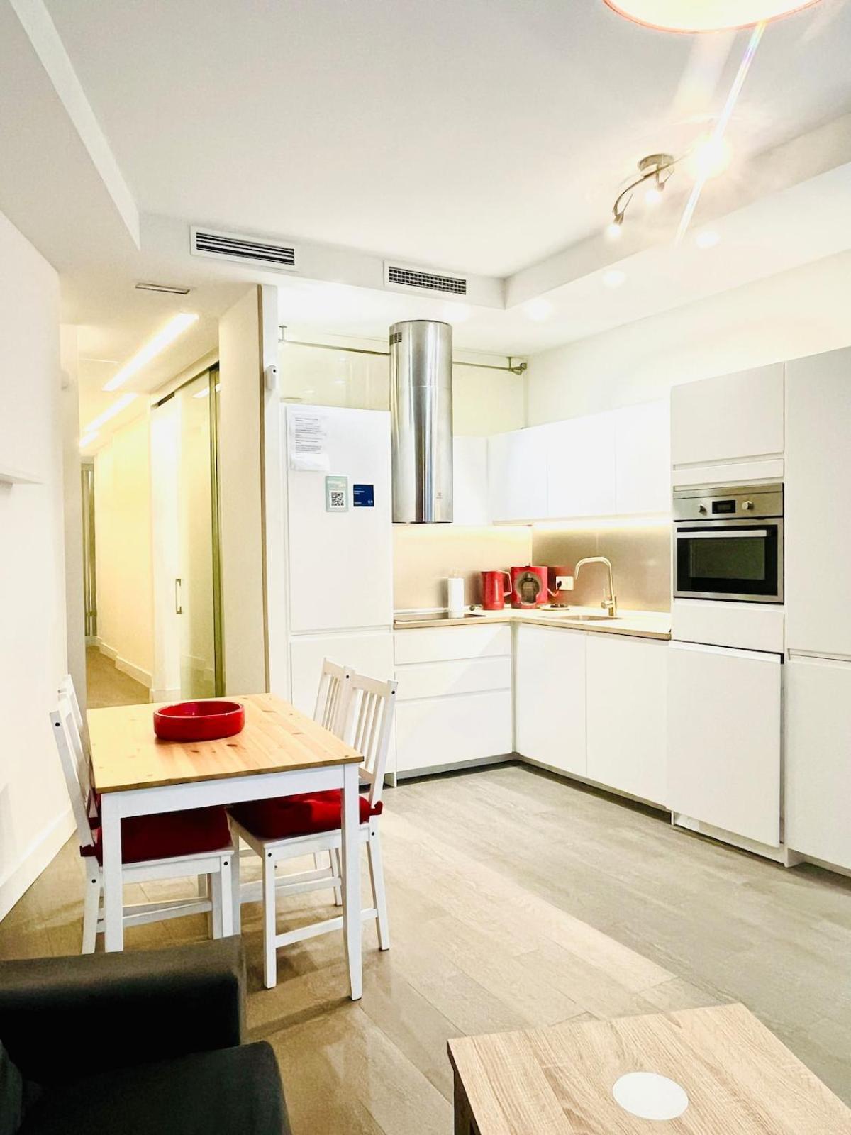 Apartment And Spacious Apartment-historic Center *