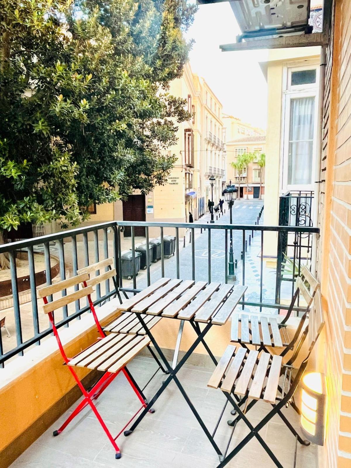 And Spacious Apartment-historic Center Apartment Malaga