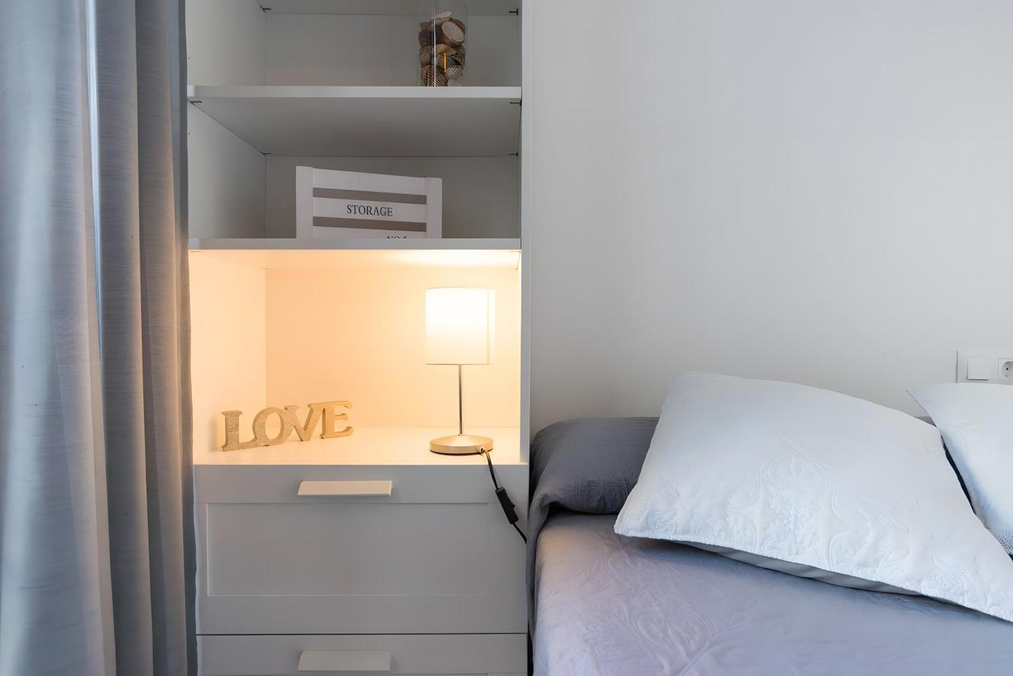 Apartment Quiet, Bright And Malaga