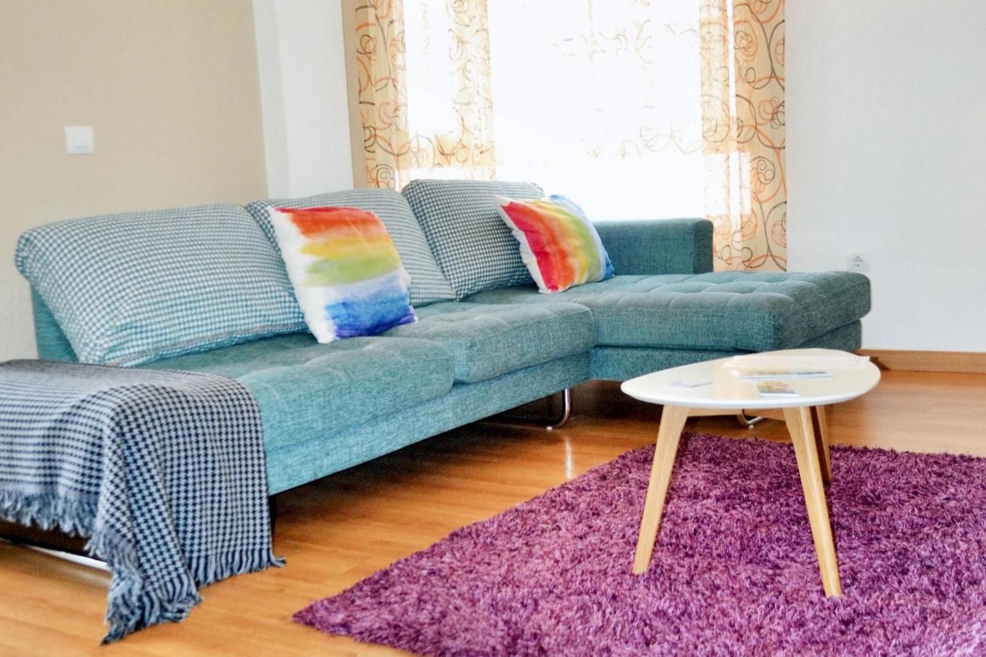 Apartment Modern 80 M² + Balcony *