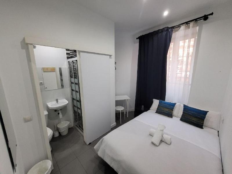 Ayz Frailes - Auto Check-in (adults Only) 3* Malaga