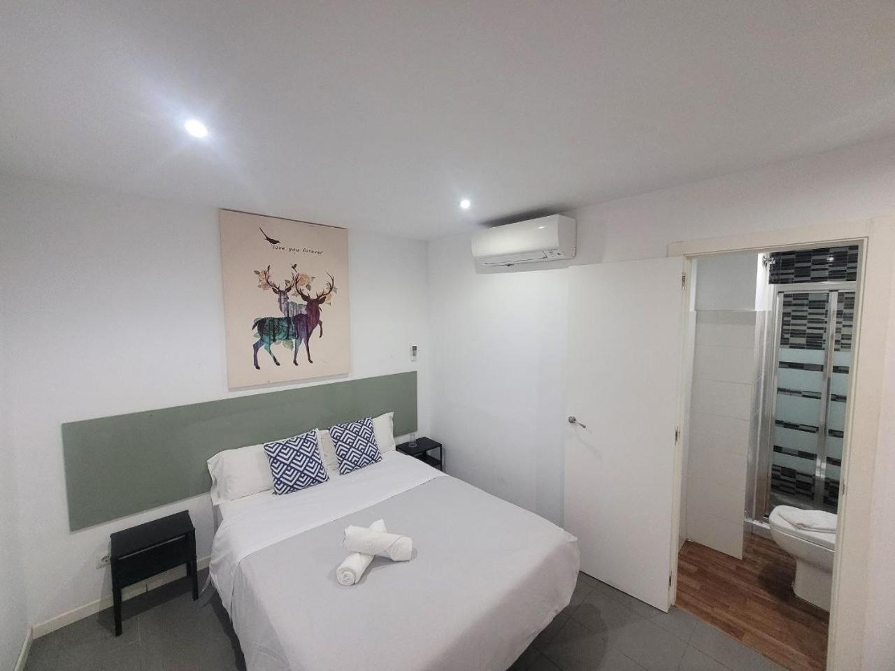 Guest house Ayz Frailes - Auto Check-in (adults Only)