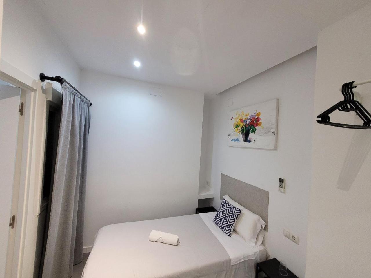 Ayz Frailes - Auto Check-in (adults Only) Guest house Malaga