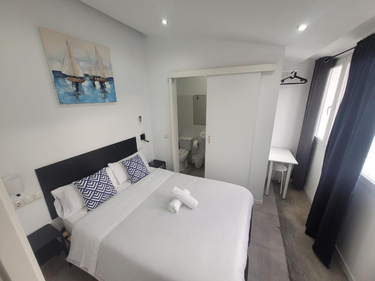 Ayz Frailes - Auto Check-in (adults Only) Malaga