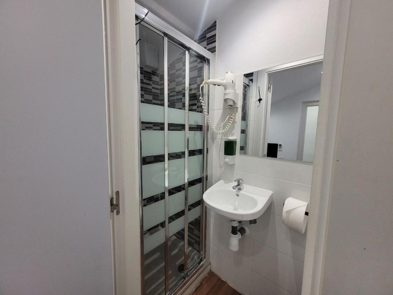 Ayz Frailes - Auto Check-in (adults Only) Malaga