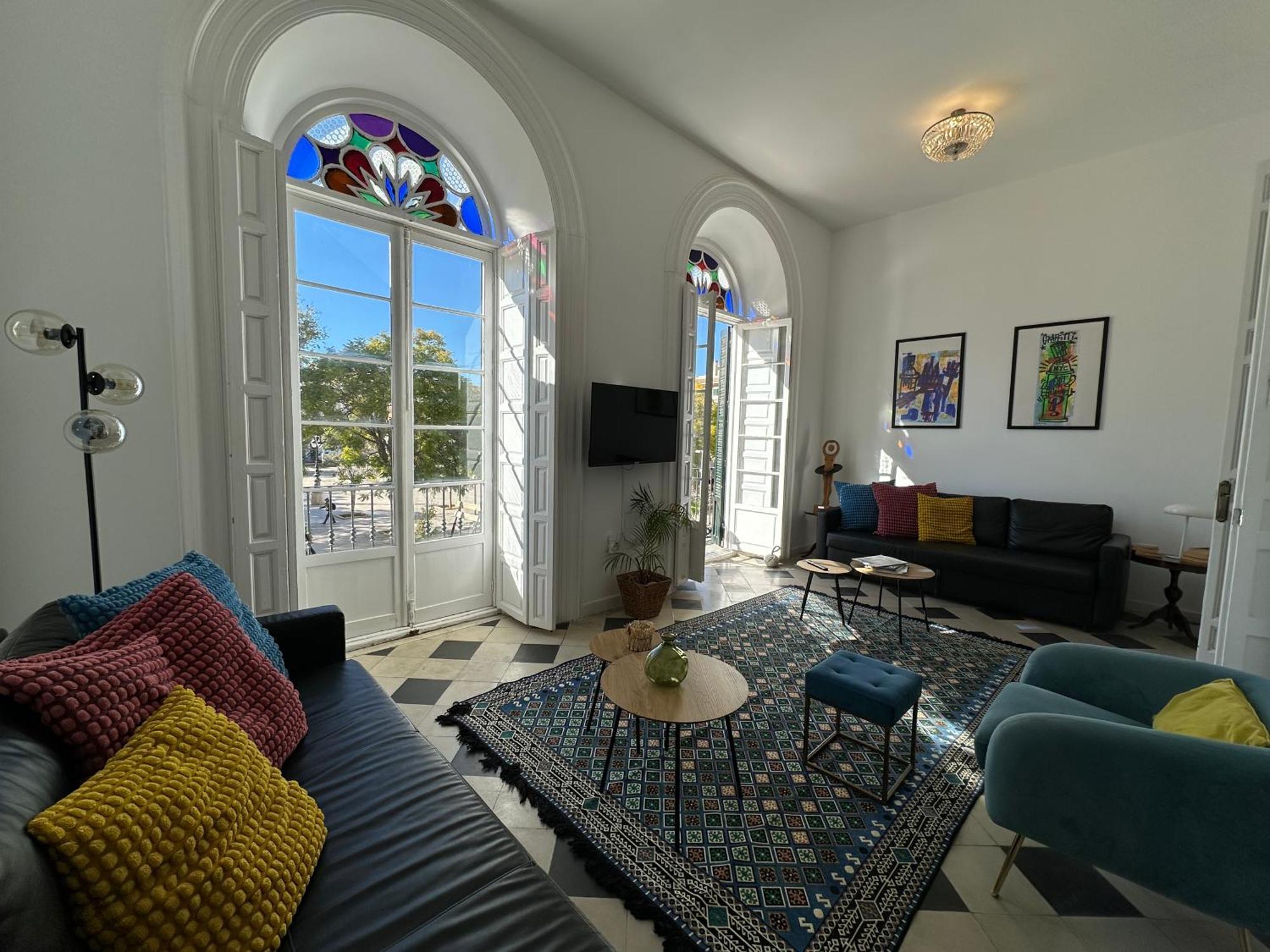 Apartment Center Flat Balcony At Picasso's