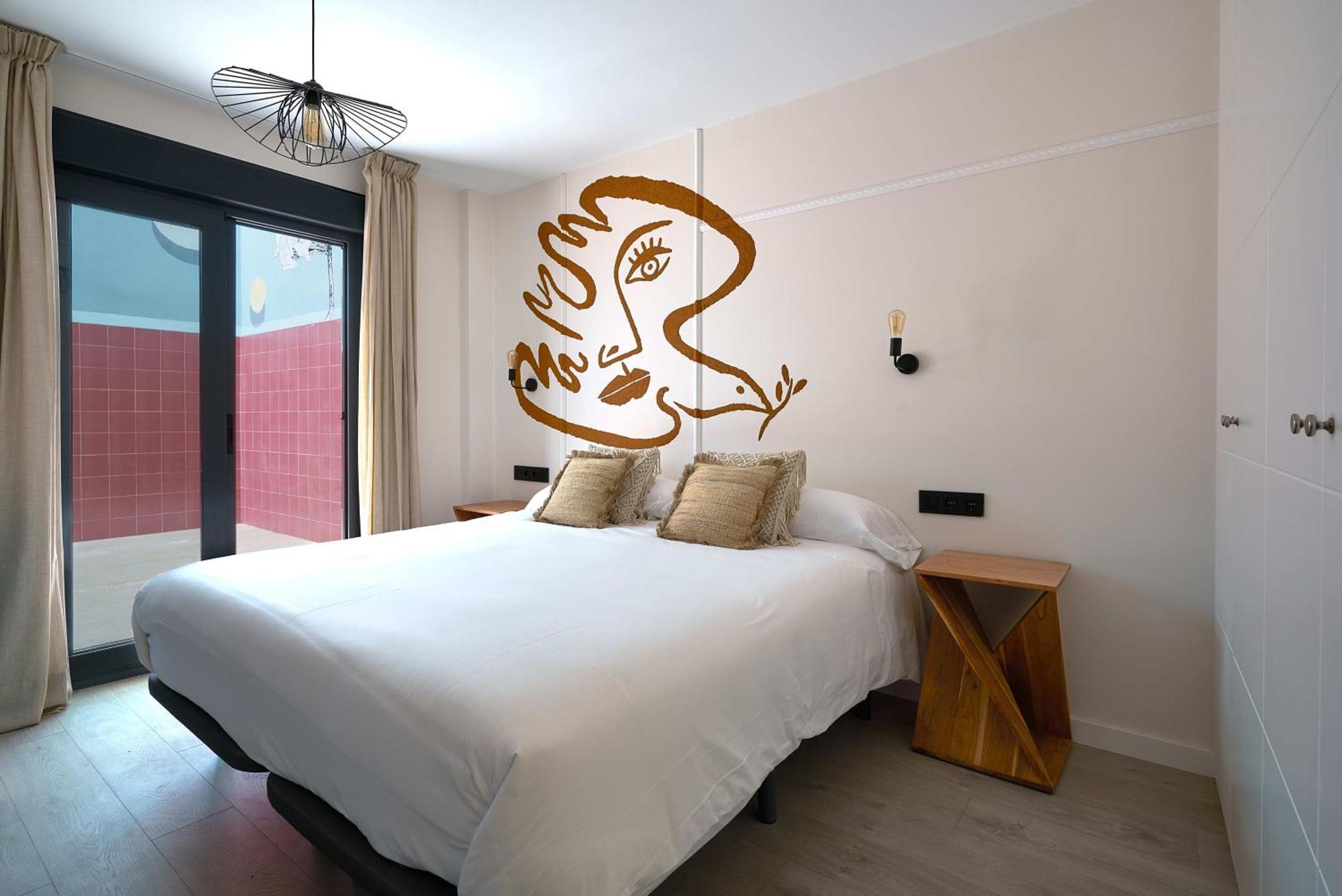 Apartment Picasso Con Patio Trasero *