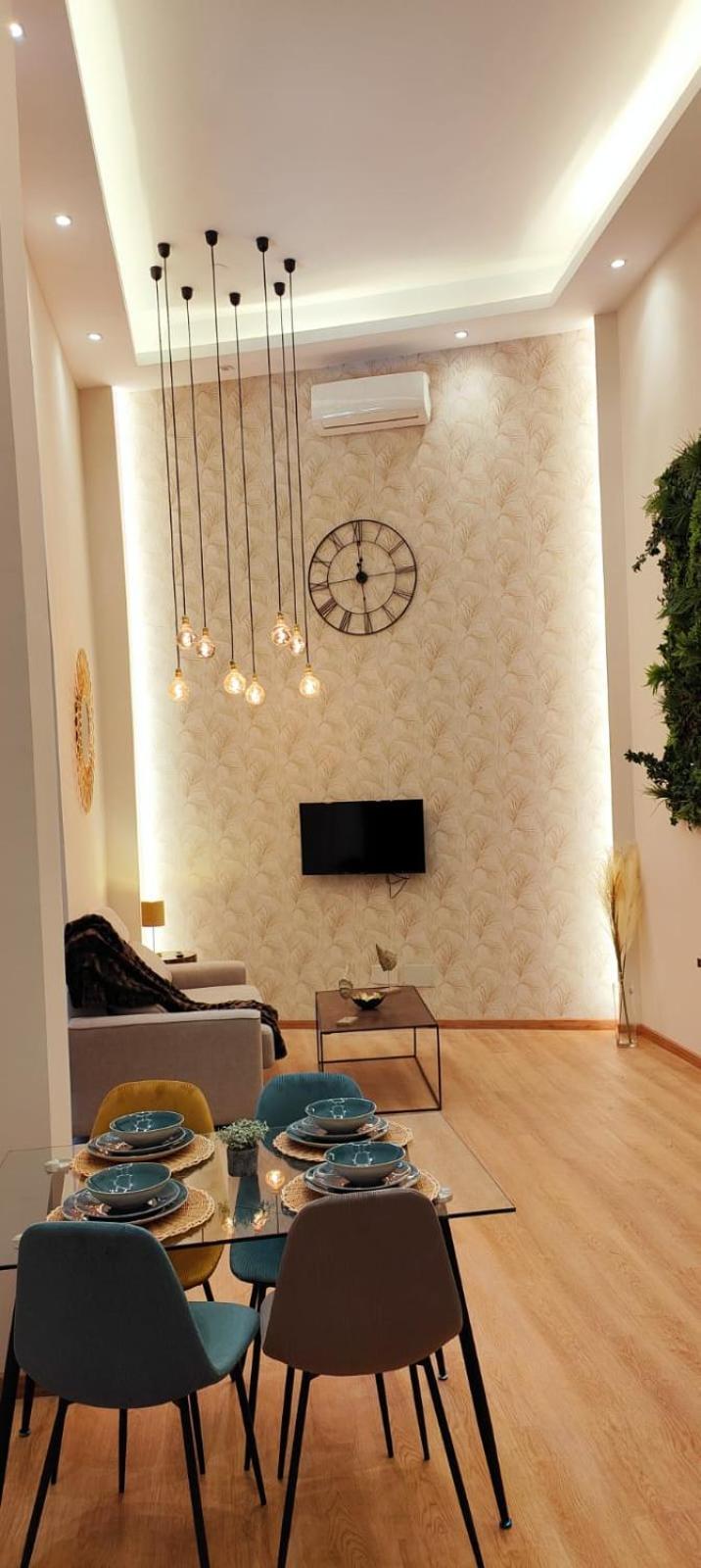 Apartment Pries Homes - Luxury Loft Cienfuegos I Málaga