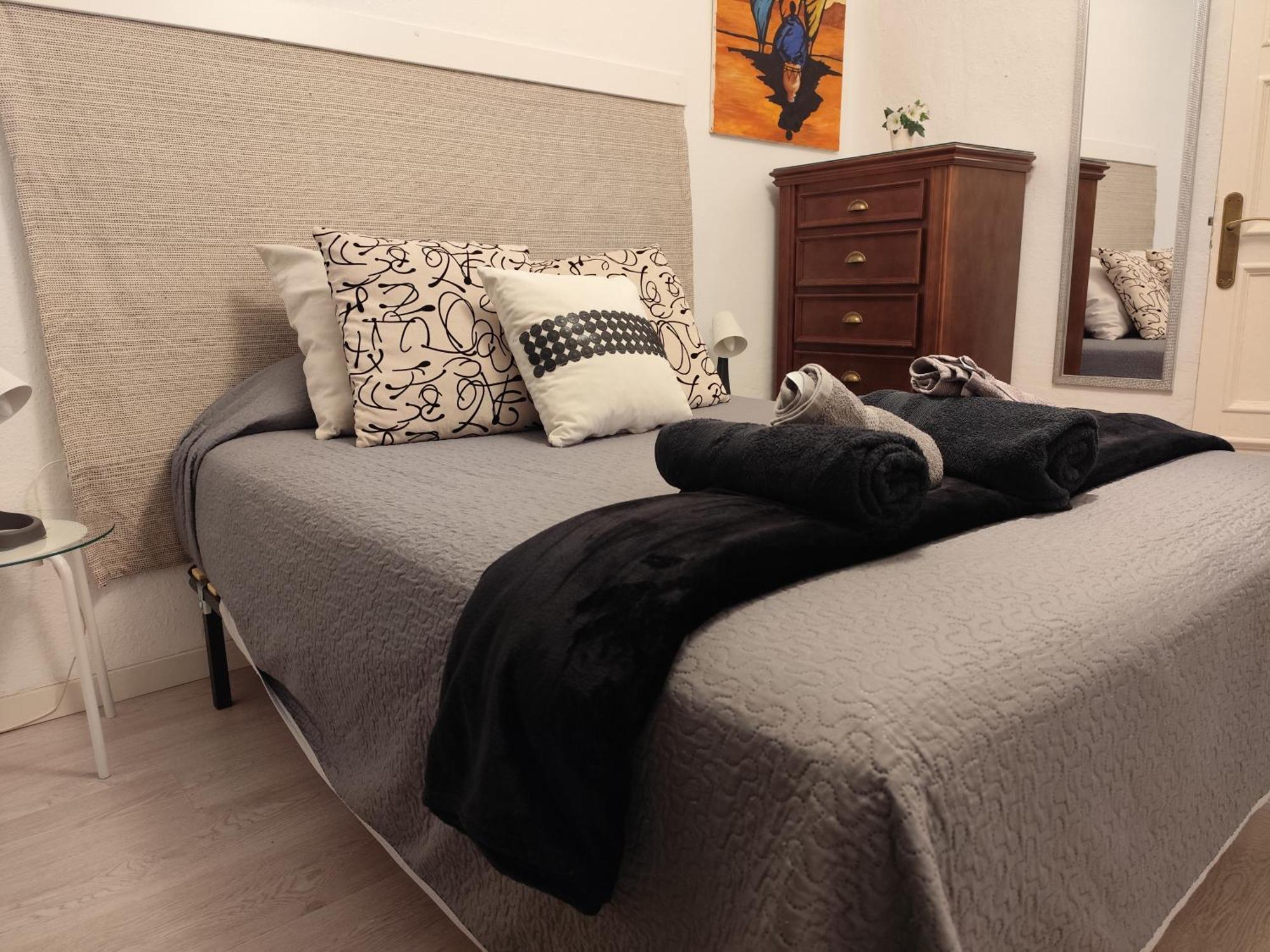 Fabulosa Casa Del Arbol Apartment Malaga