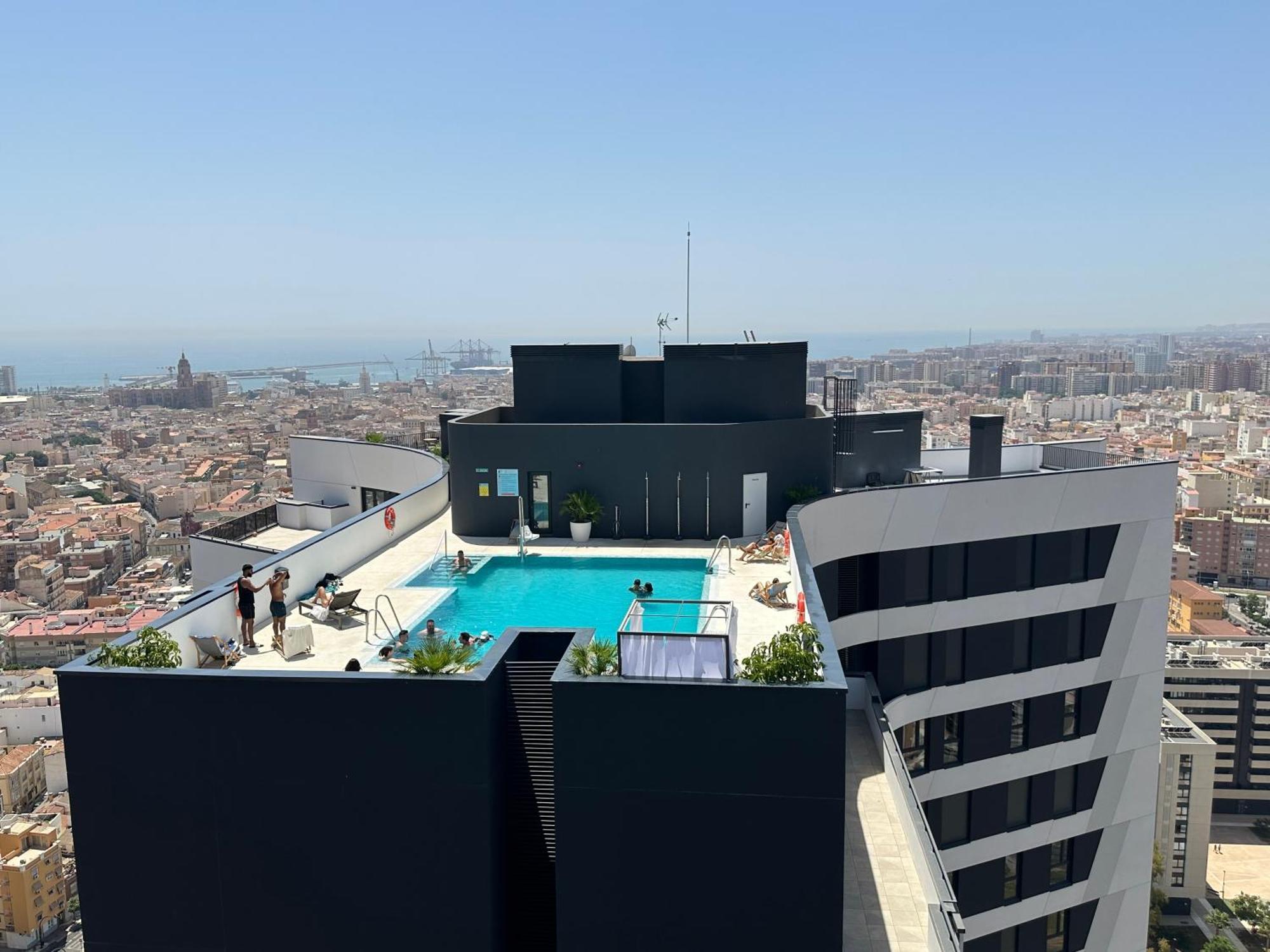 Apartment One Bed On 14 Floor Urban Sky By P&o