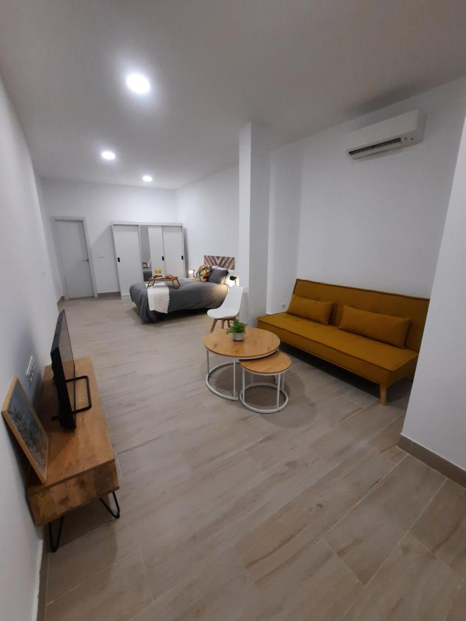Estudios Olivia I Apartment Malaga