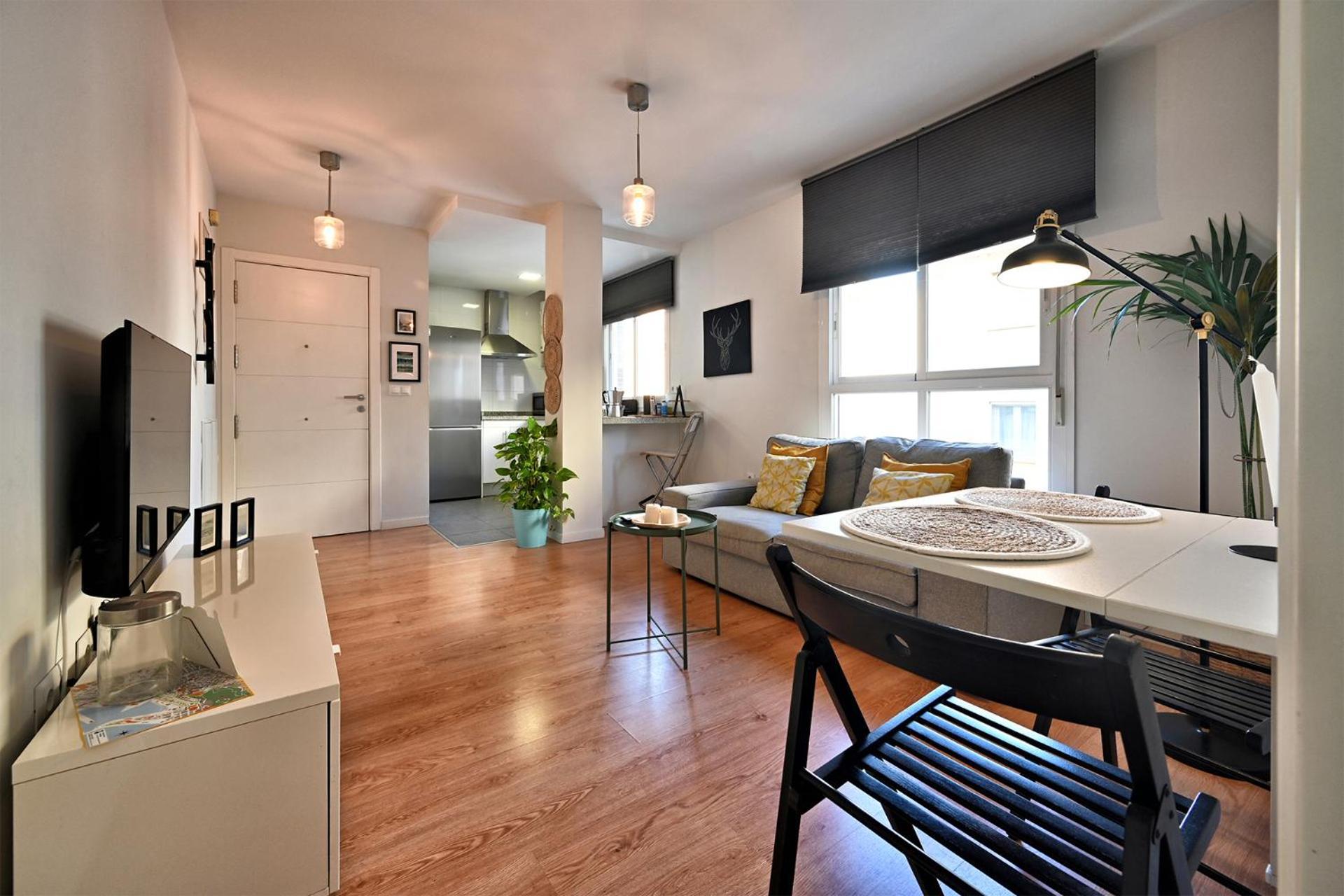 Rent4 Soleil Apartment Málaga