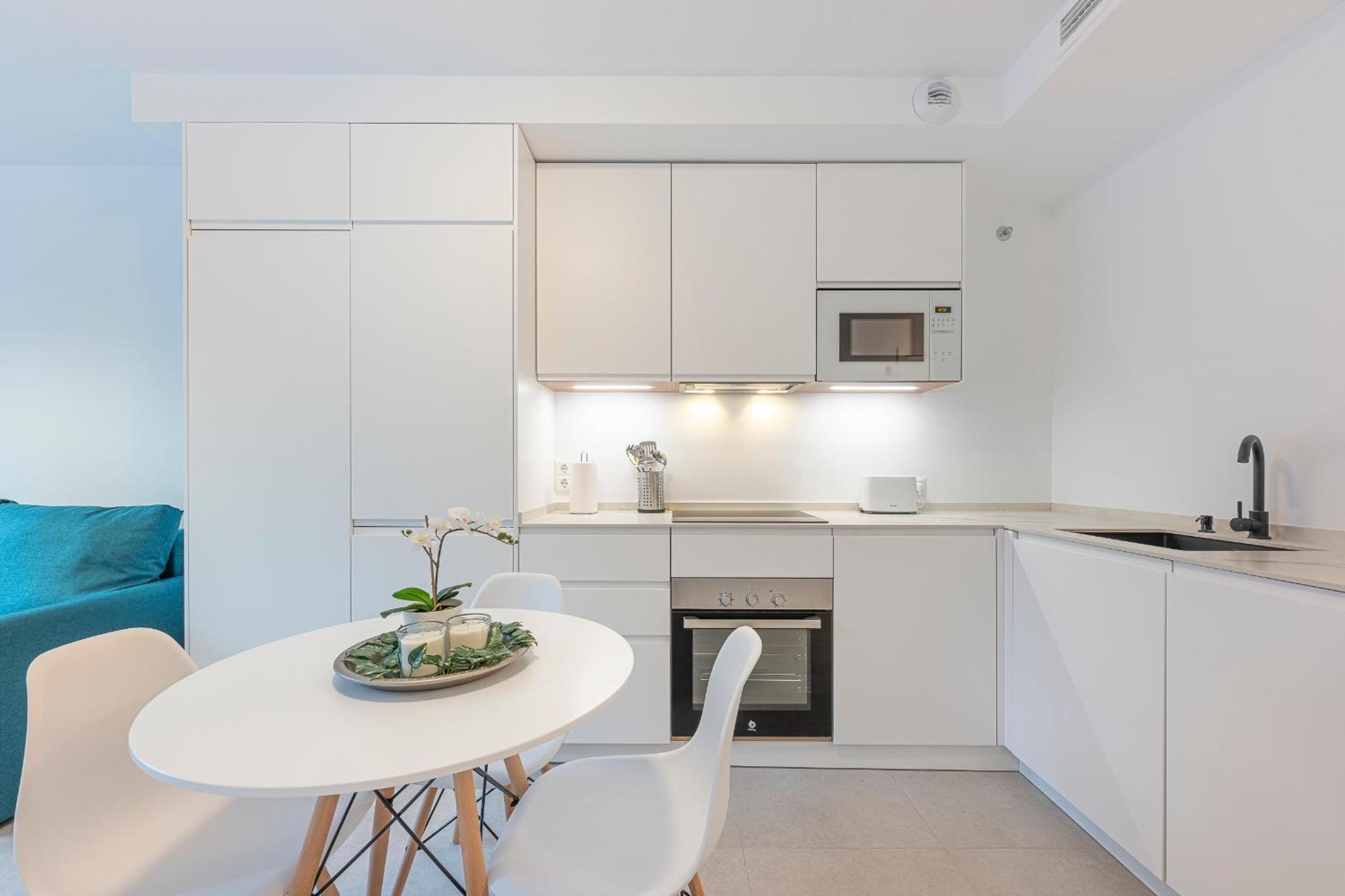 Vicente Gomez De Cadiz Bj Apartment Malaga