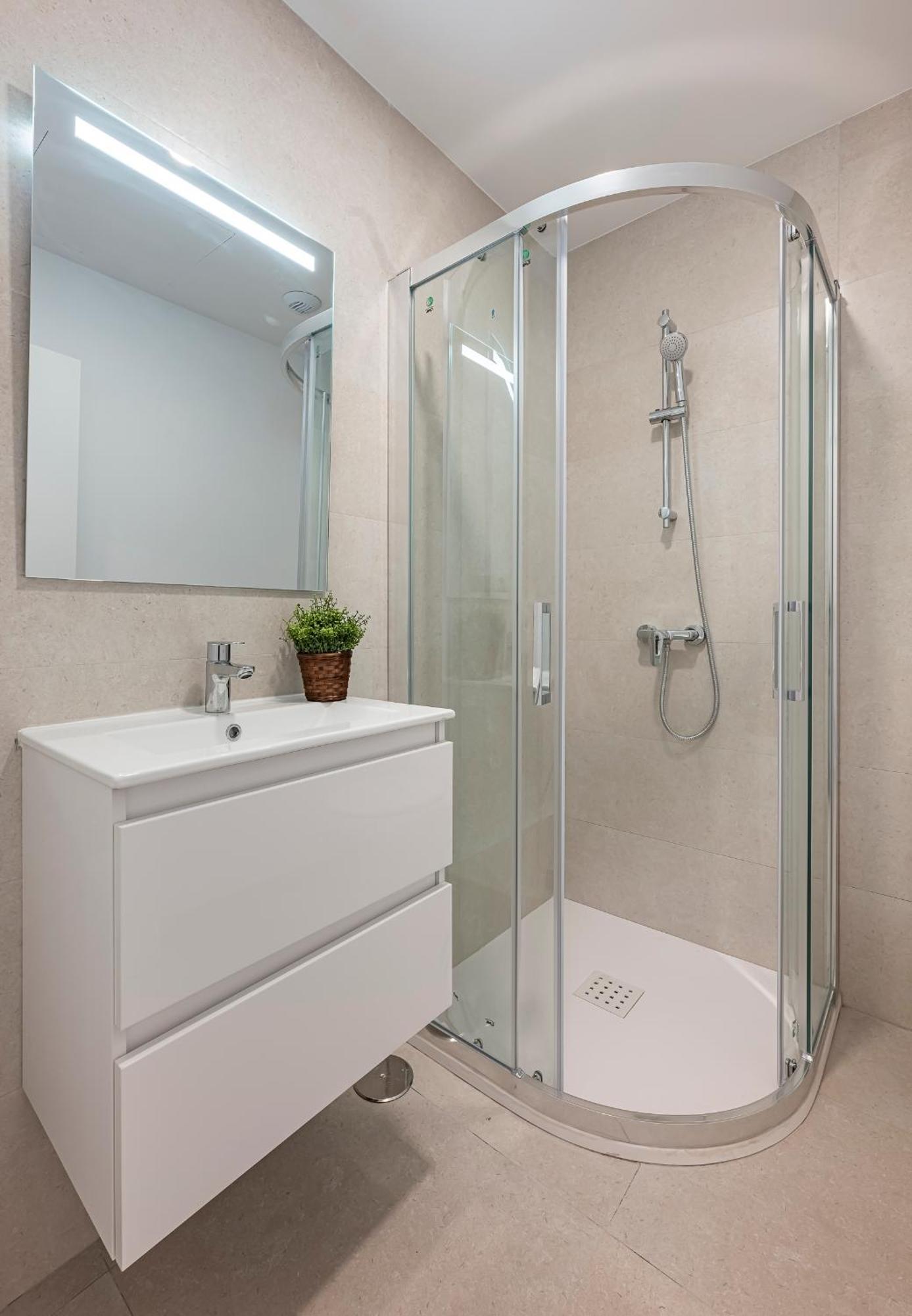 Vicente Gomez De Cadiz Bj Apartment *