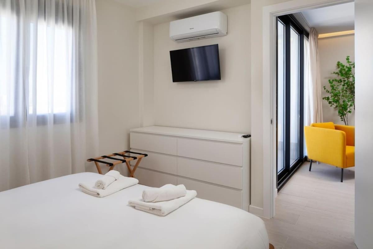 Live Like A Local Your Comfortable Retreat At Pas Malaga