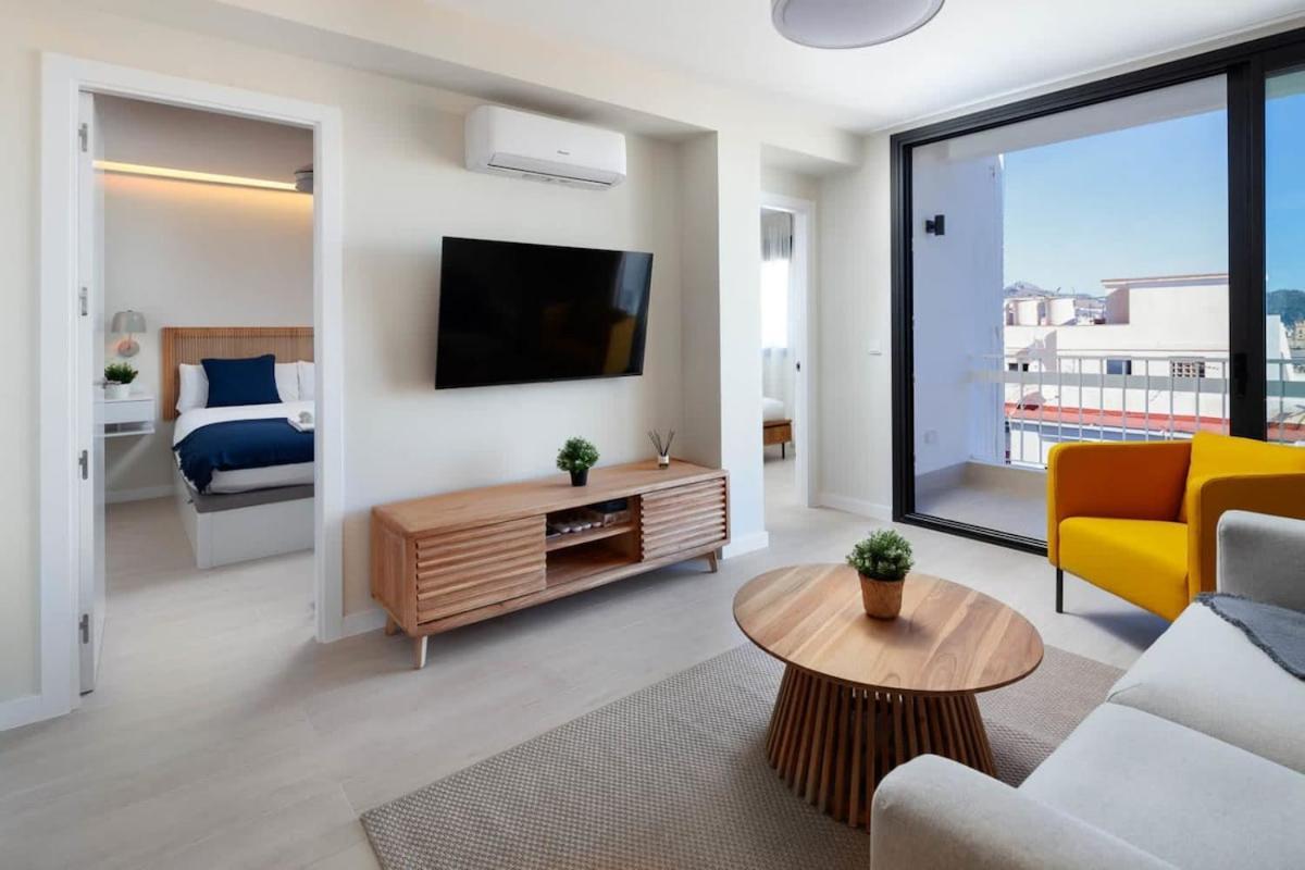 Live Like A Local Your Comfortable Retreat At Pas * Malaga