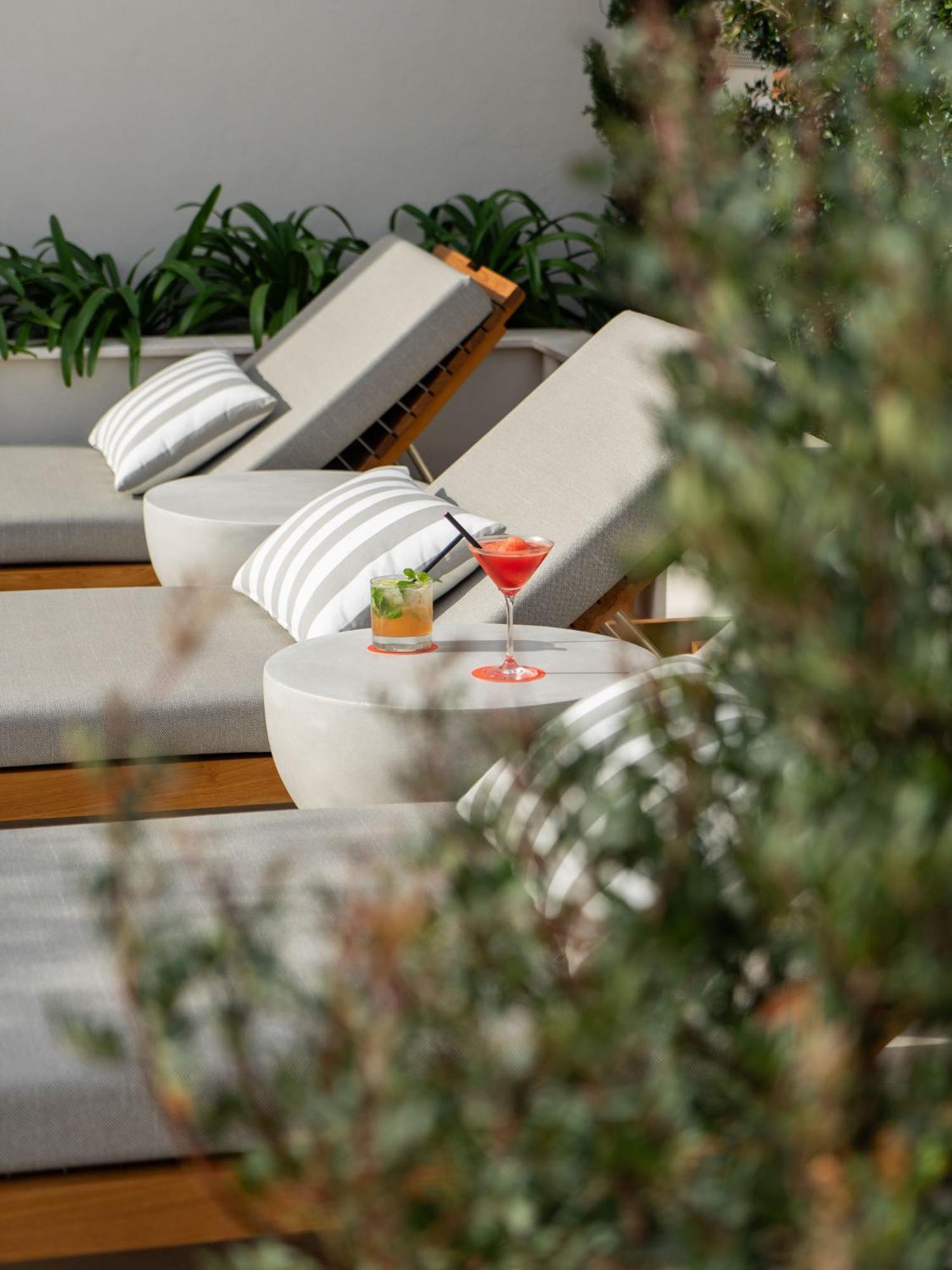 Well And Hotel Malaga