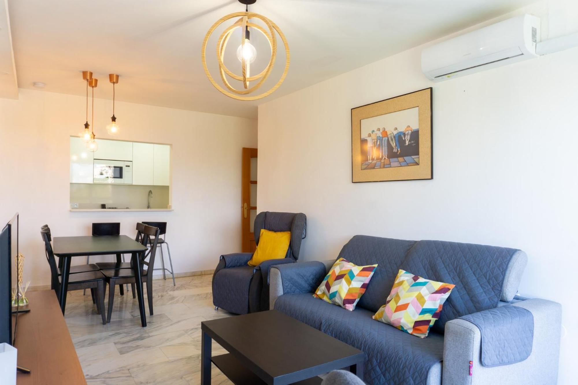 Sea Breeze Getaway Apartment