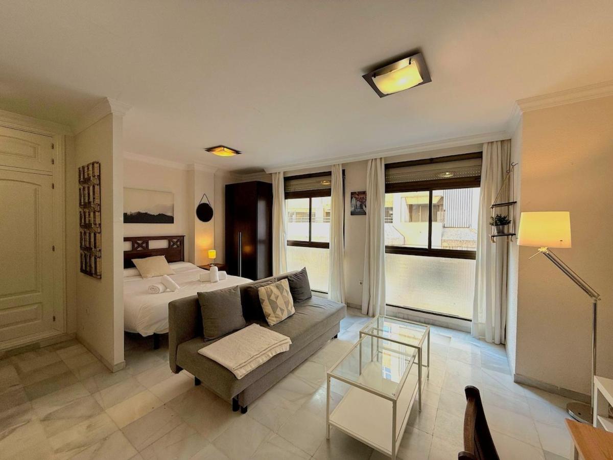 Apartment Estudio Junto A La Playa De La Malagueta & Parking Malaga