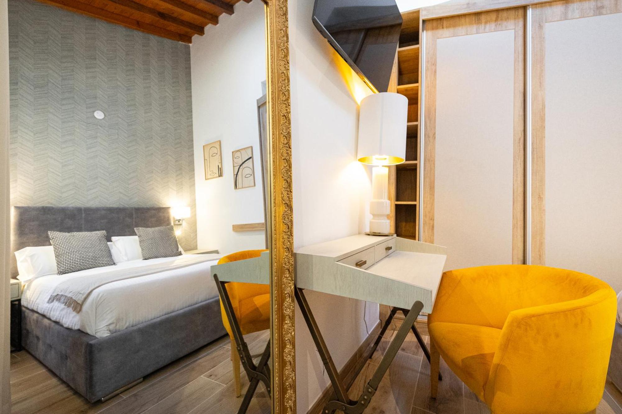 H2m Alamos Duplex, Desk, Dishwasher, Oven, Shower Apartment Malaga
