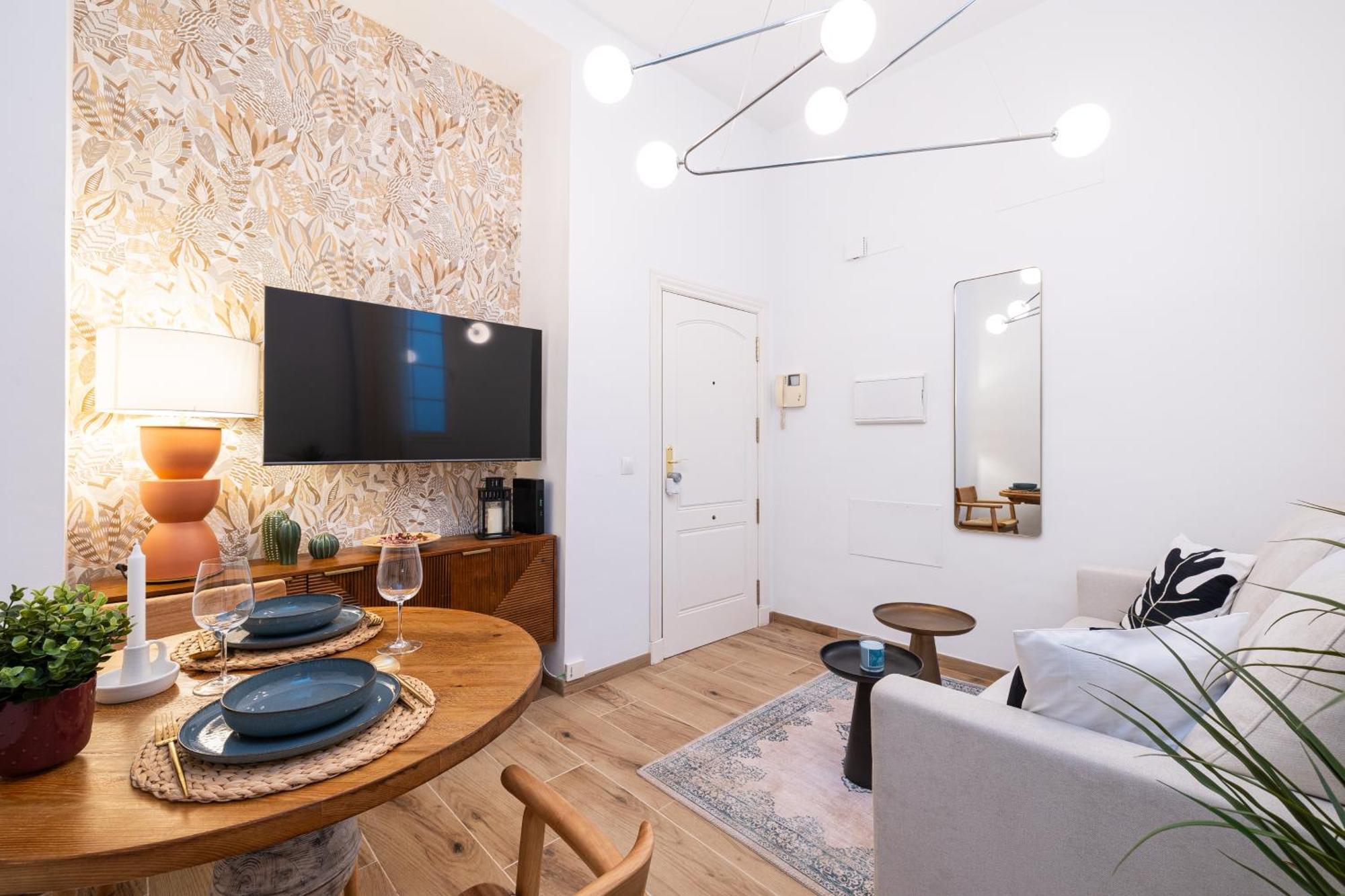 Apartment H2m Alamos Duplex, Desk, Dishwasher, Oven, Shower *