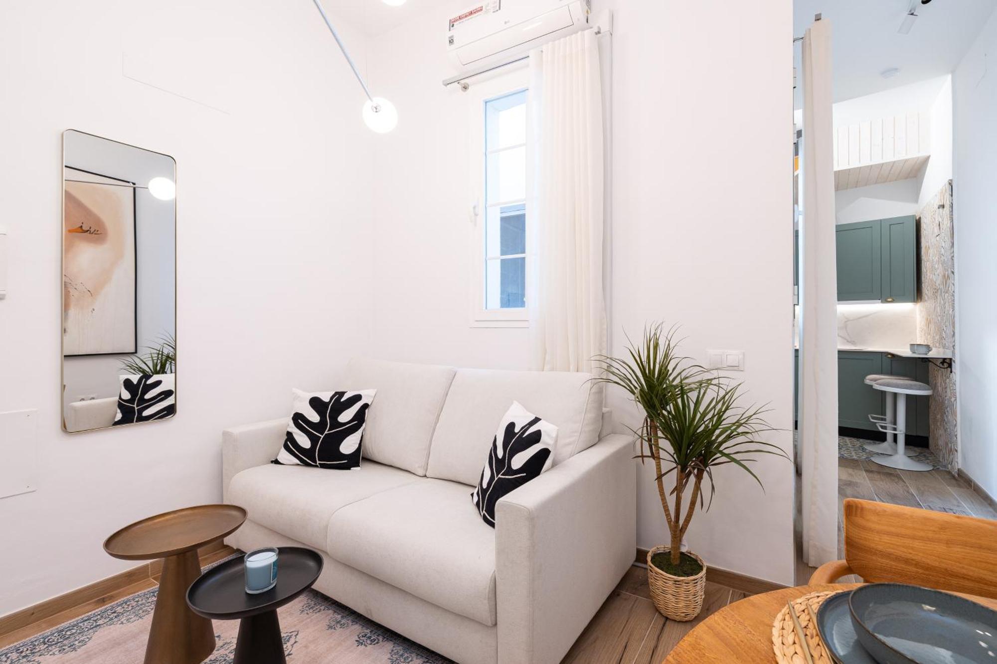 Apartment H2m Alamos Duplex, Desk, Dishwasher, Oven, Shower *