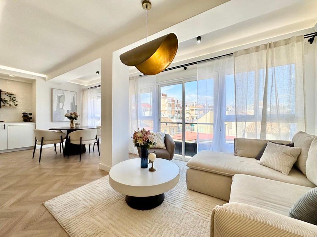 Elegance In The Heart Of Apartment *