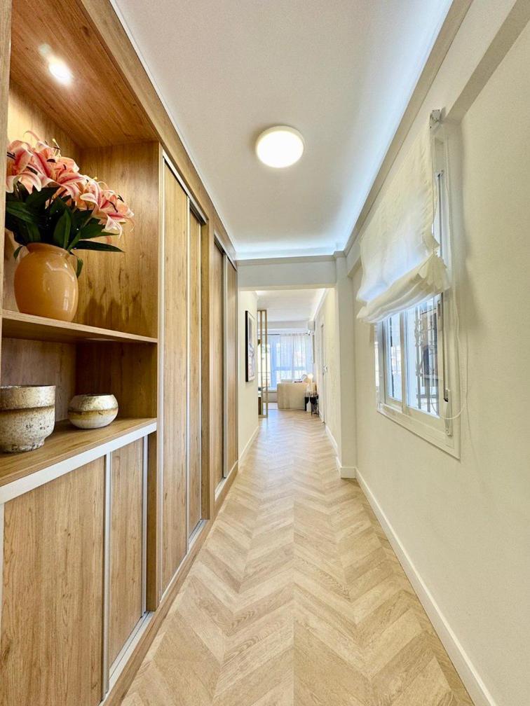 Elegance In The Heart Of Apartment